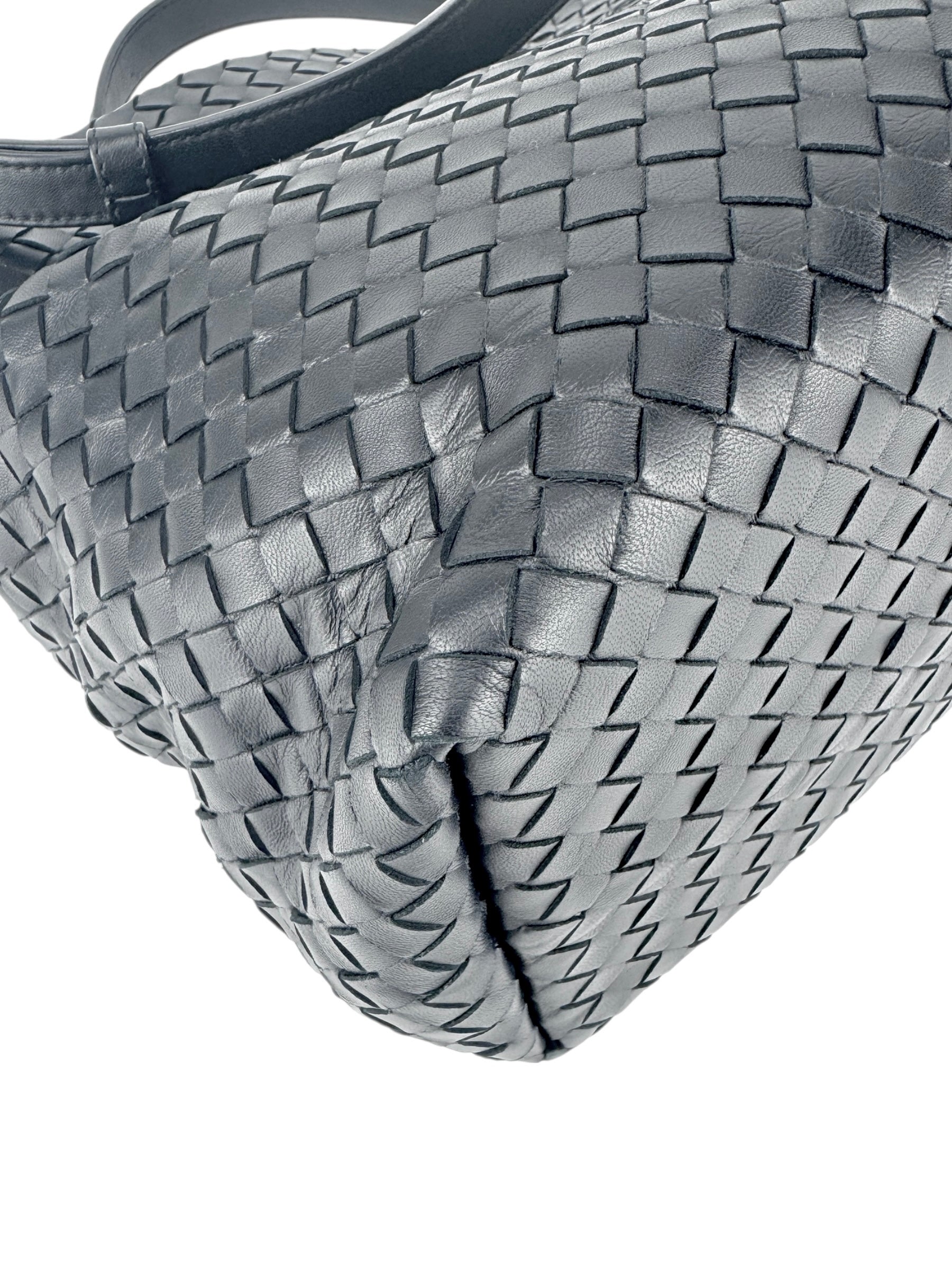 Bottega Veneta Black Leather Intrecciato Garda Tote Bag Medium