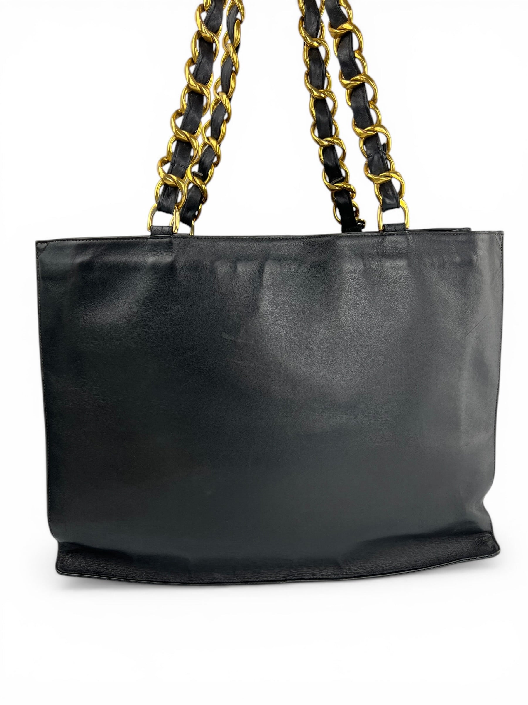 chanel-vintage-black-lambskin-cc-chain-tote-3