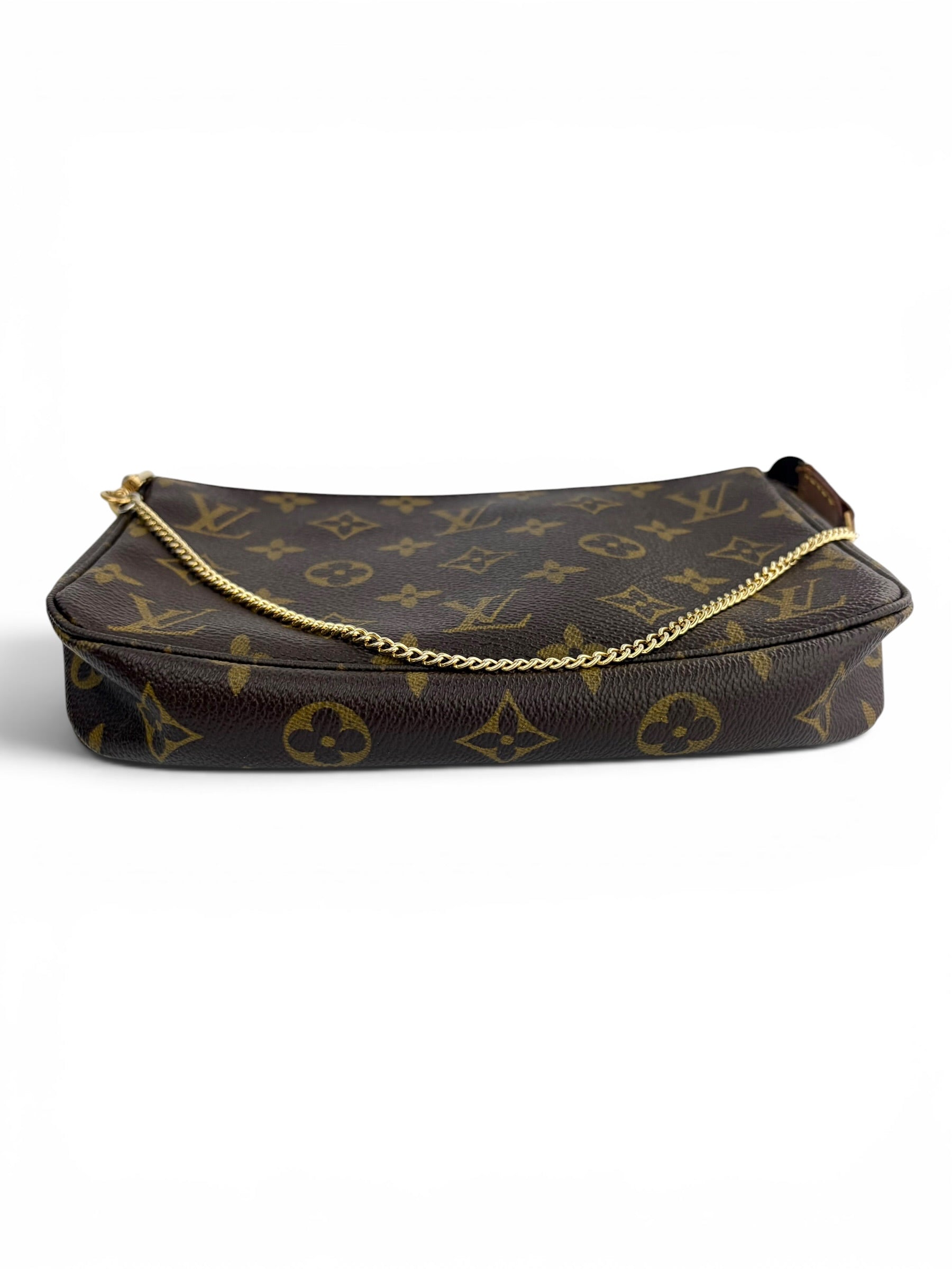 louis-vuitton-vintage-monogram-pochette-accessories-2