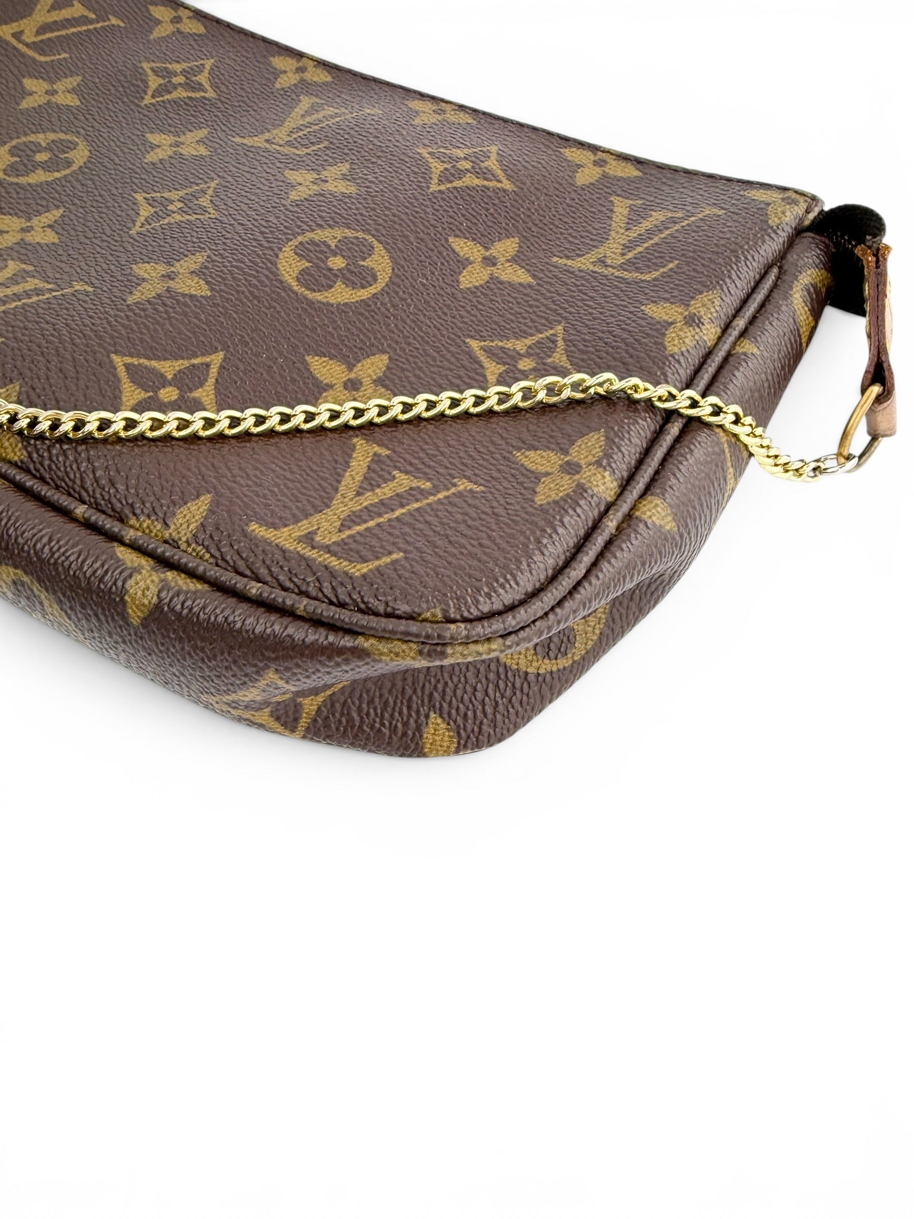 louis-vuitton-vintage-monogram-pochette-accessories-5