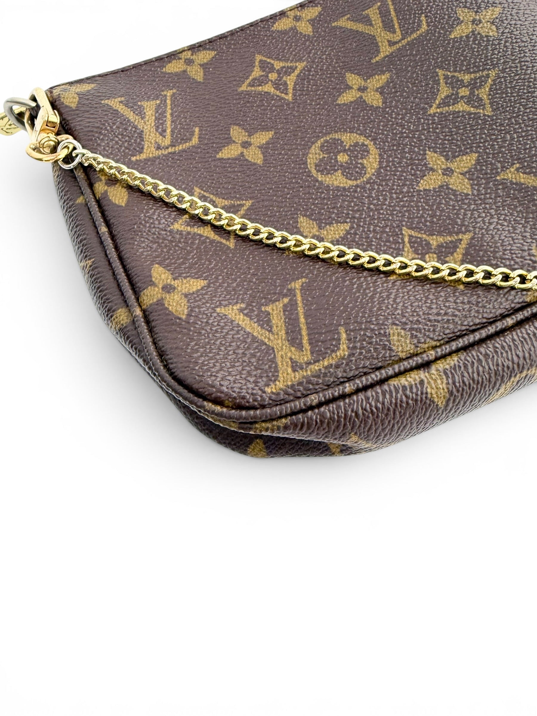 louis-vuitton-vintage-monogram-pochette-accessories-6