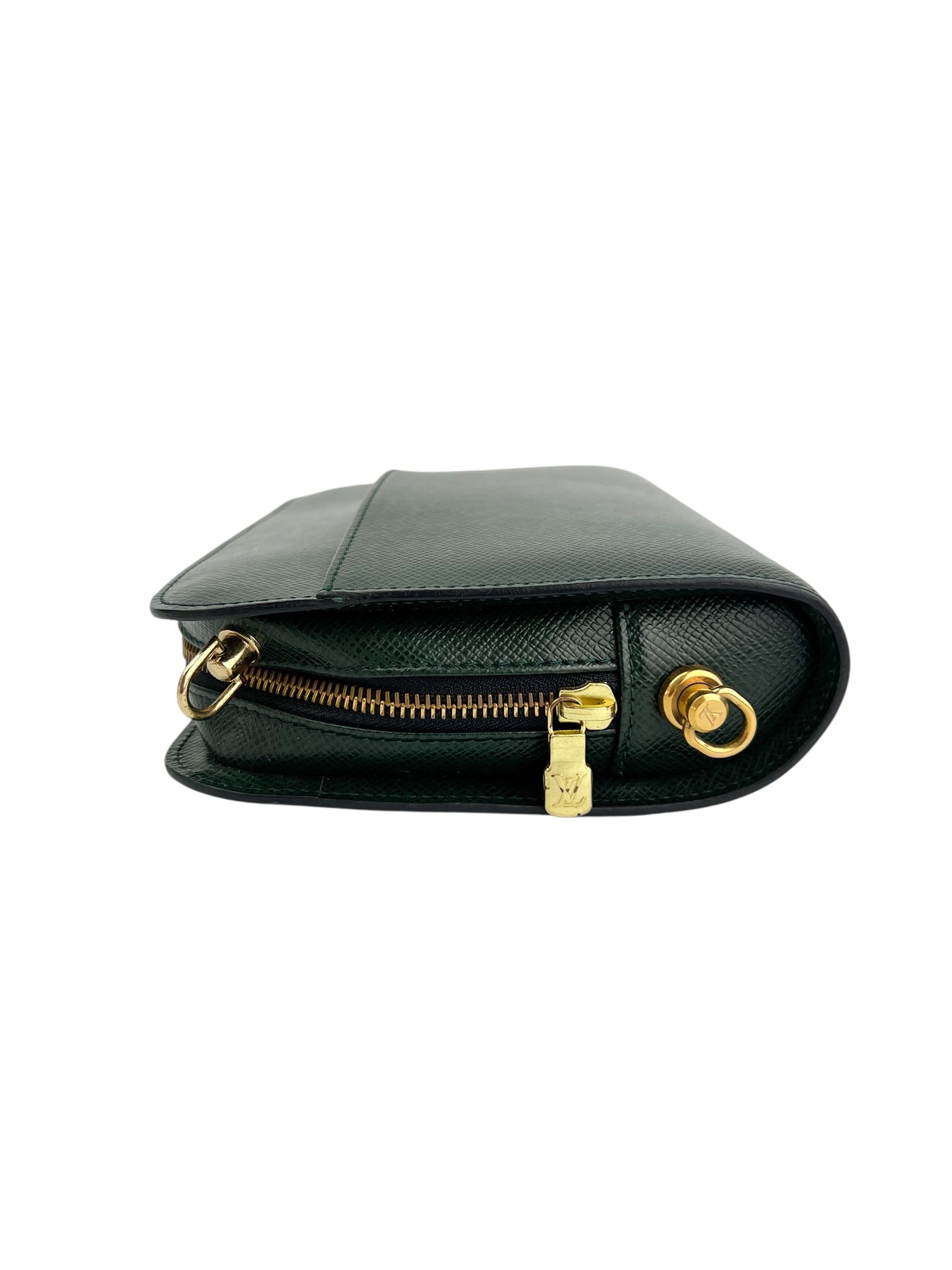 louis-vuitton-dark-green-epi-orsay---1