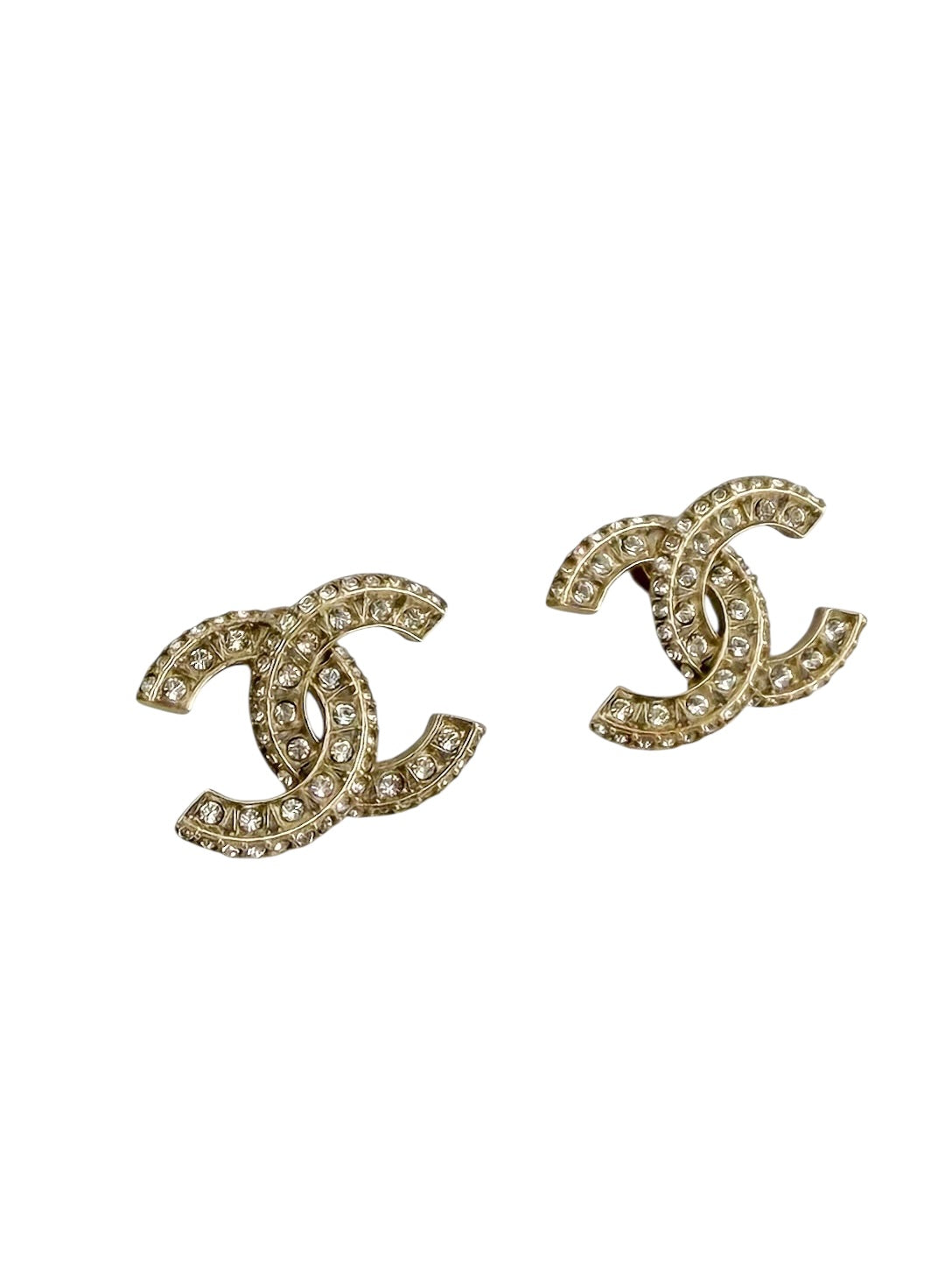 chanel-champagne-gold-crystal-cc-stud-earrings-2