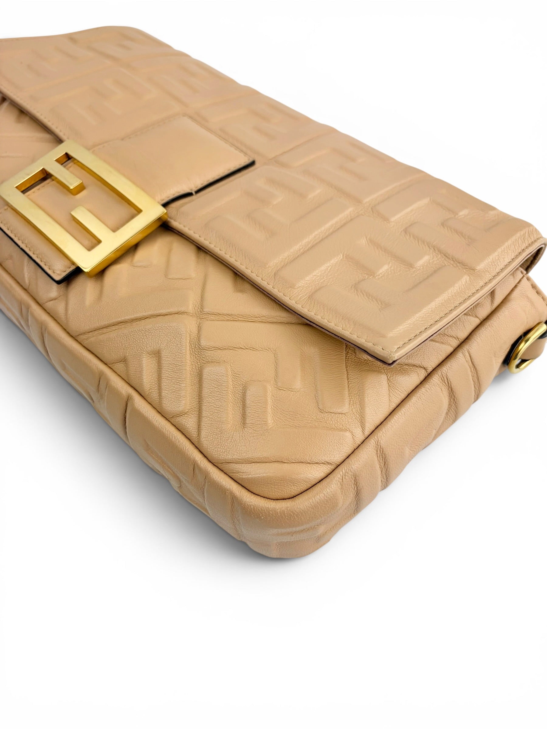 fendi-camel-leather-embossed-zucca-large-baguette-8