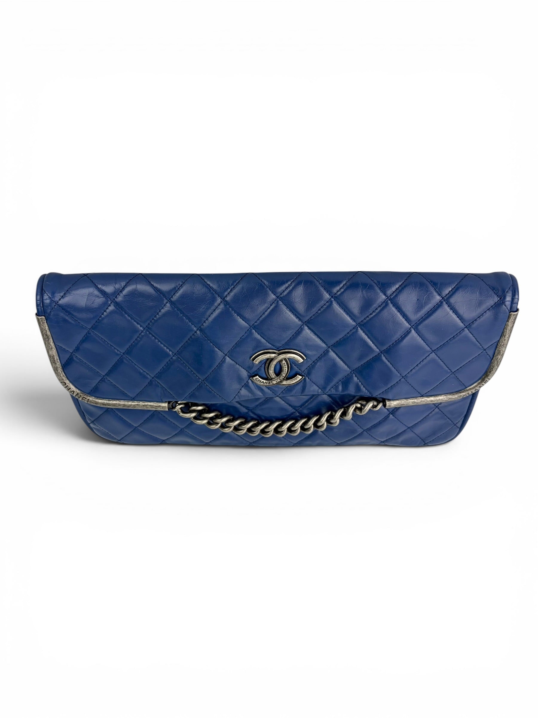 chanel-blue-glazed-calfskin-clutch-4