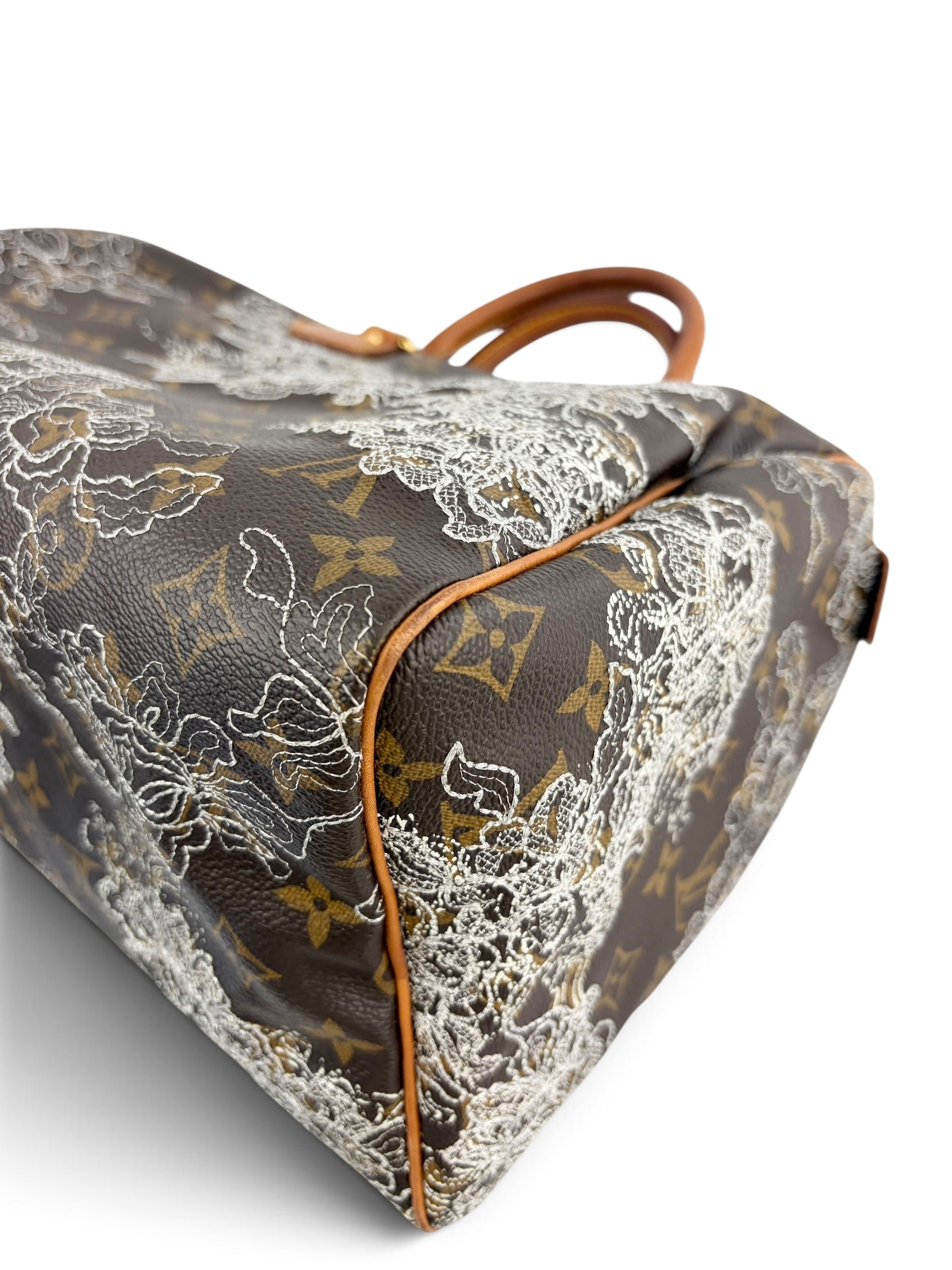 louis-vuitton-vintage-dentelle-speedy-30---7