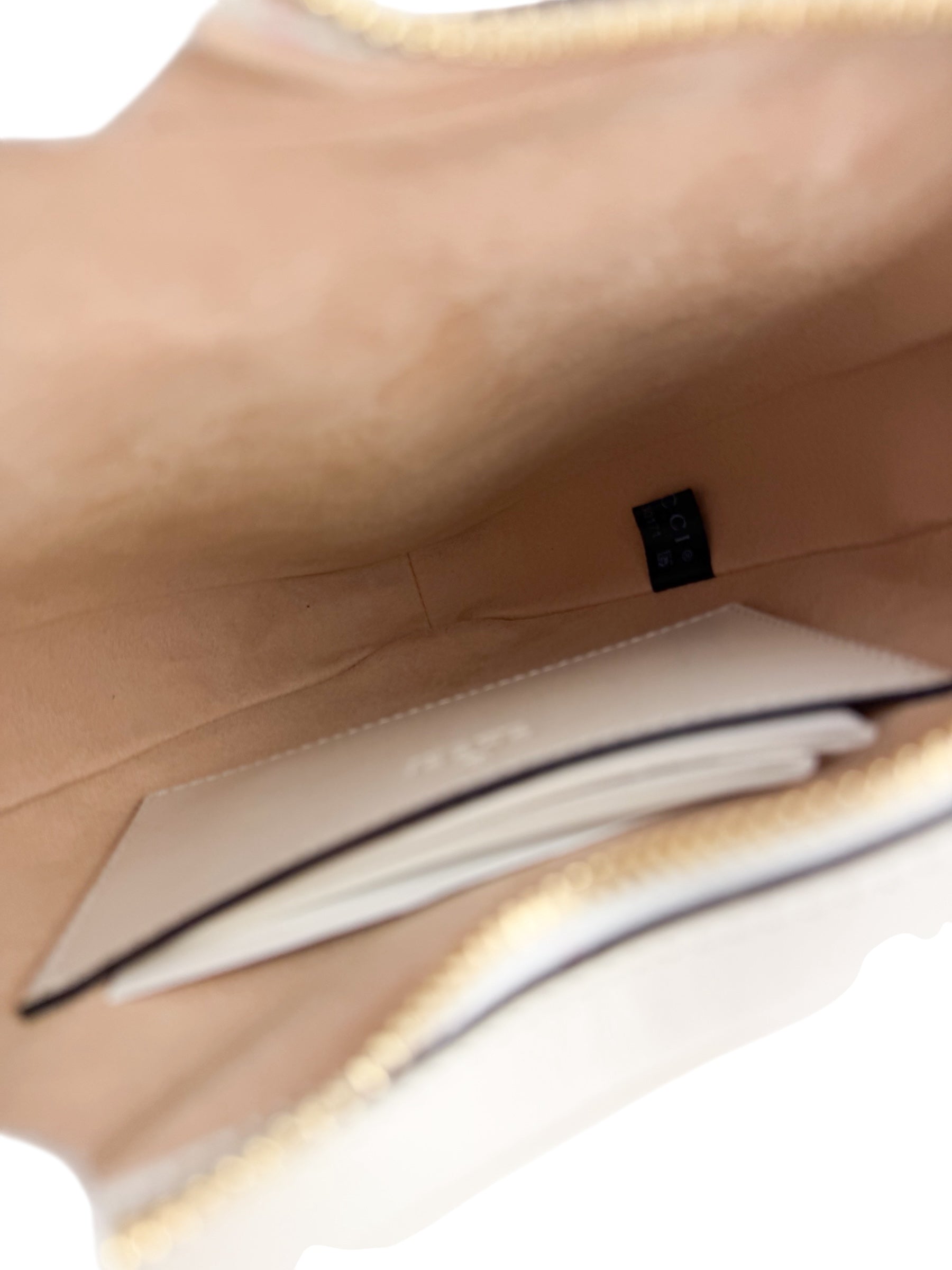 gucci-cloud-white-leather-heart-crossbody-10