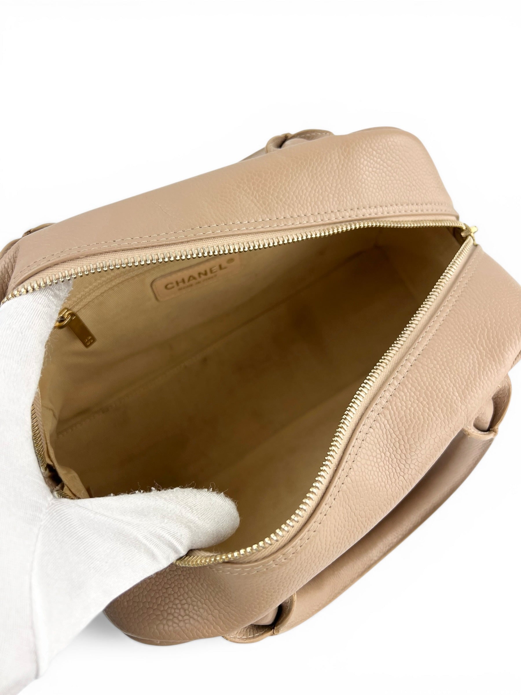 chanel-beige-caviar-mini-bowler-vintage--8