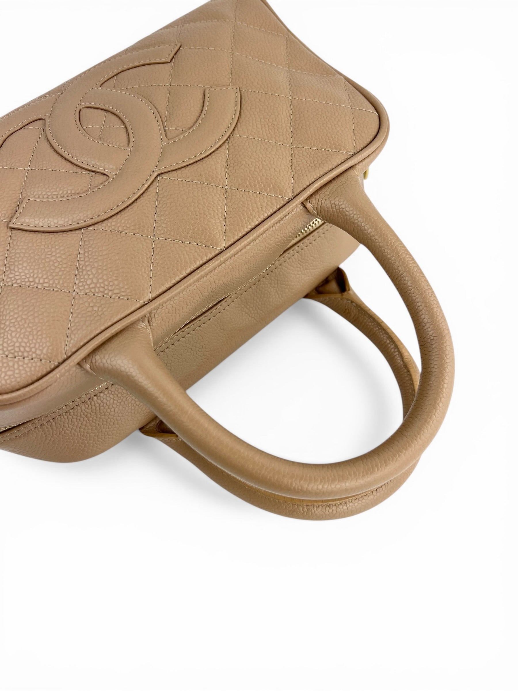 chanel-beige-caviar-mini-bowler-vintage--4