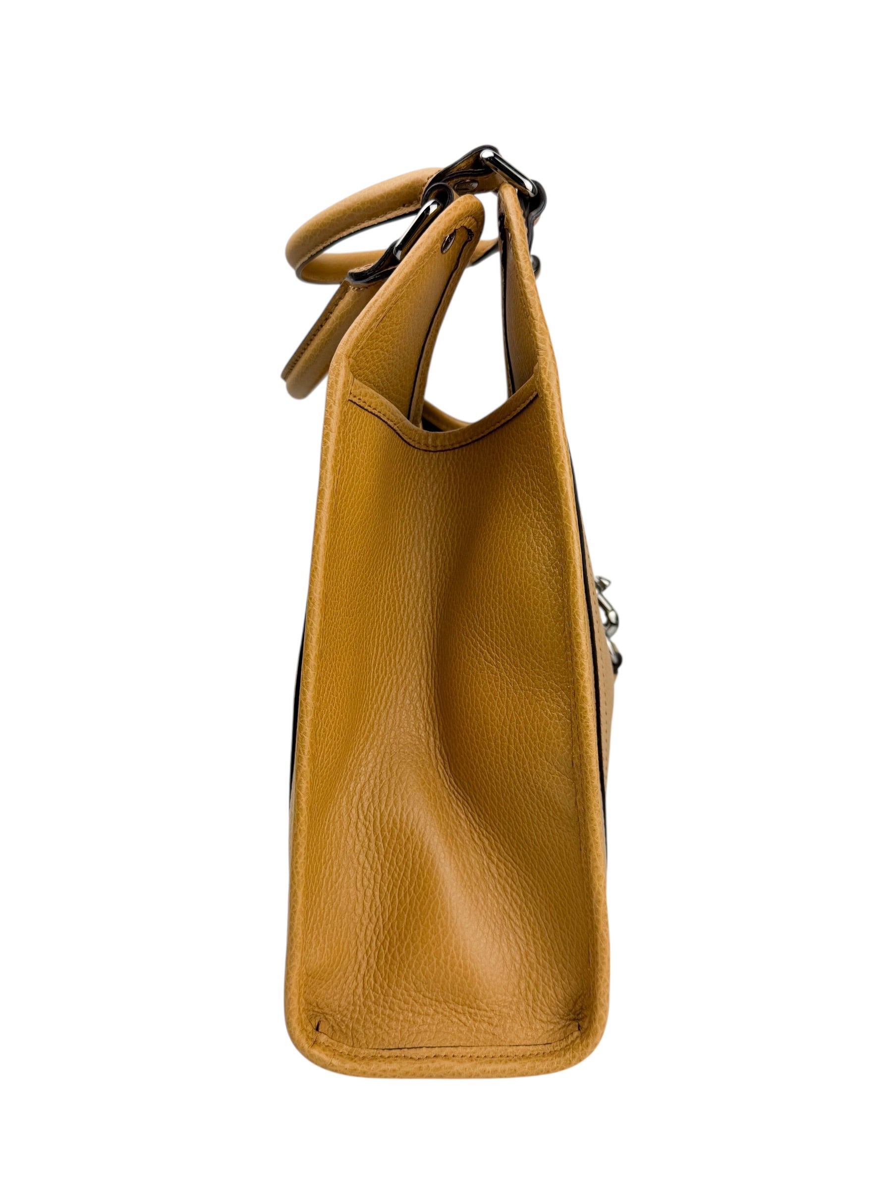 gucci-camel-leather-bardot-tote-medium--1