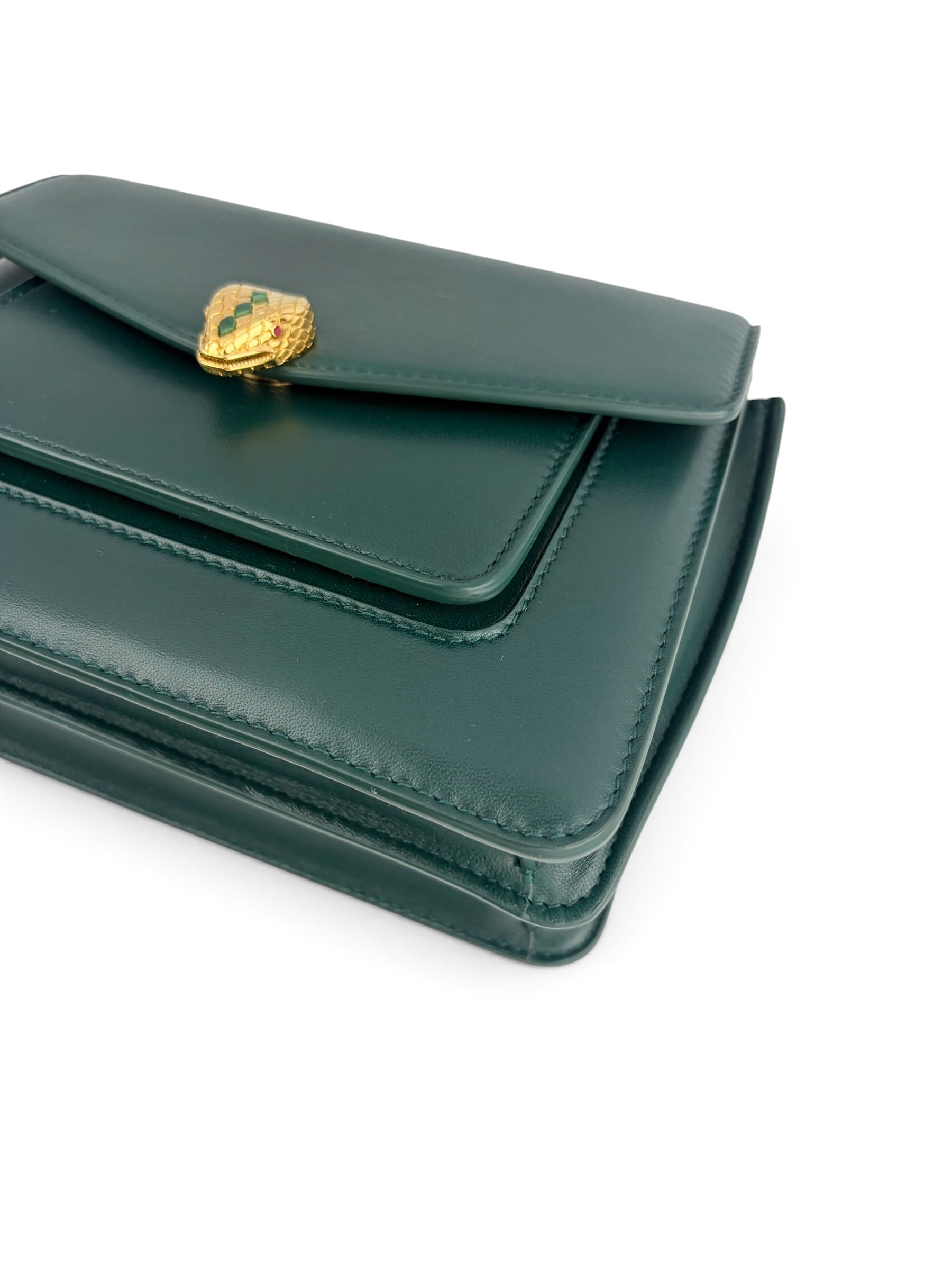 bvlgari-forest-emerald-green-leather-serpenti-forever-8