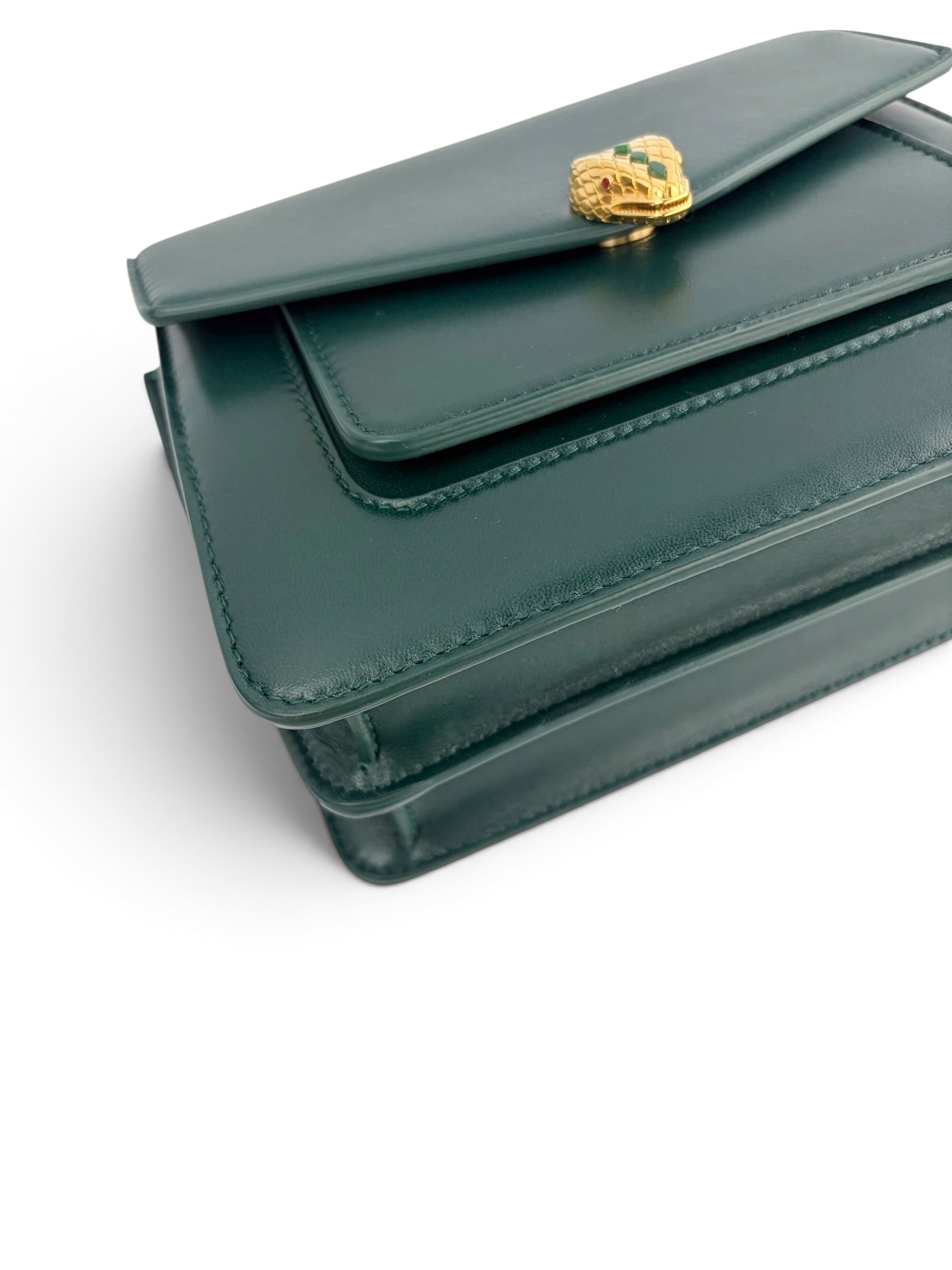 bvlgari-forest-emerald-green-leather-serpenti-forever-7