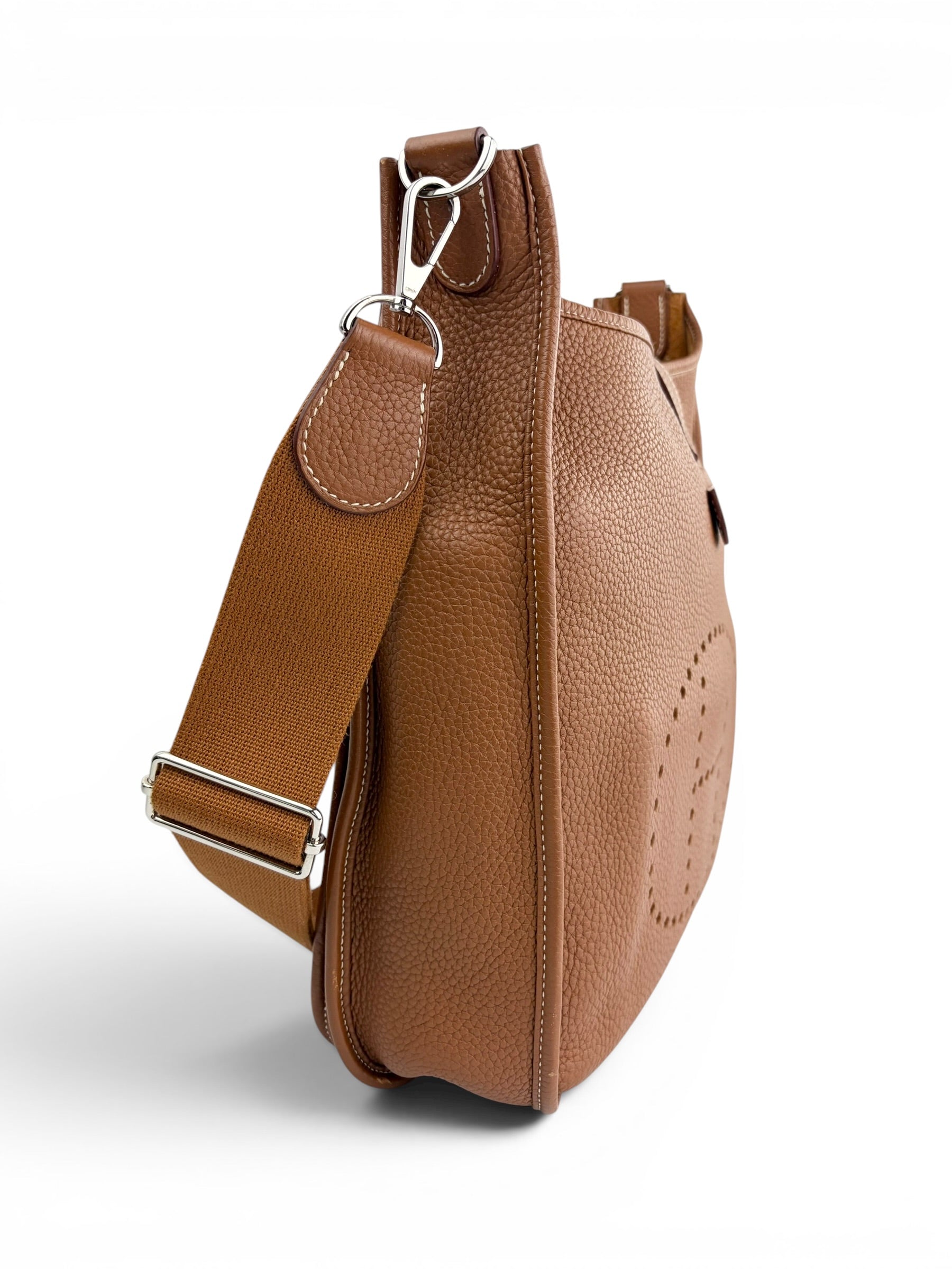 hermes-vintage-evelyne-gold-togo-gm-gen-iii--3