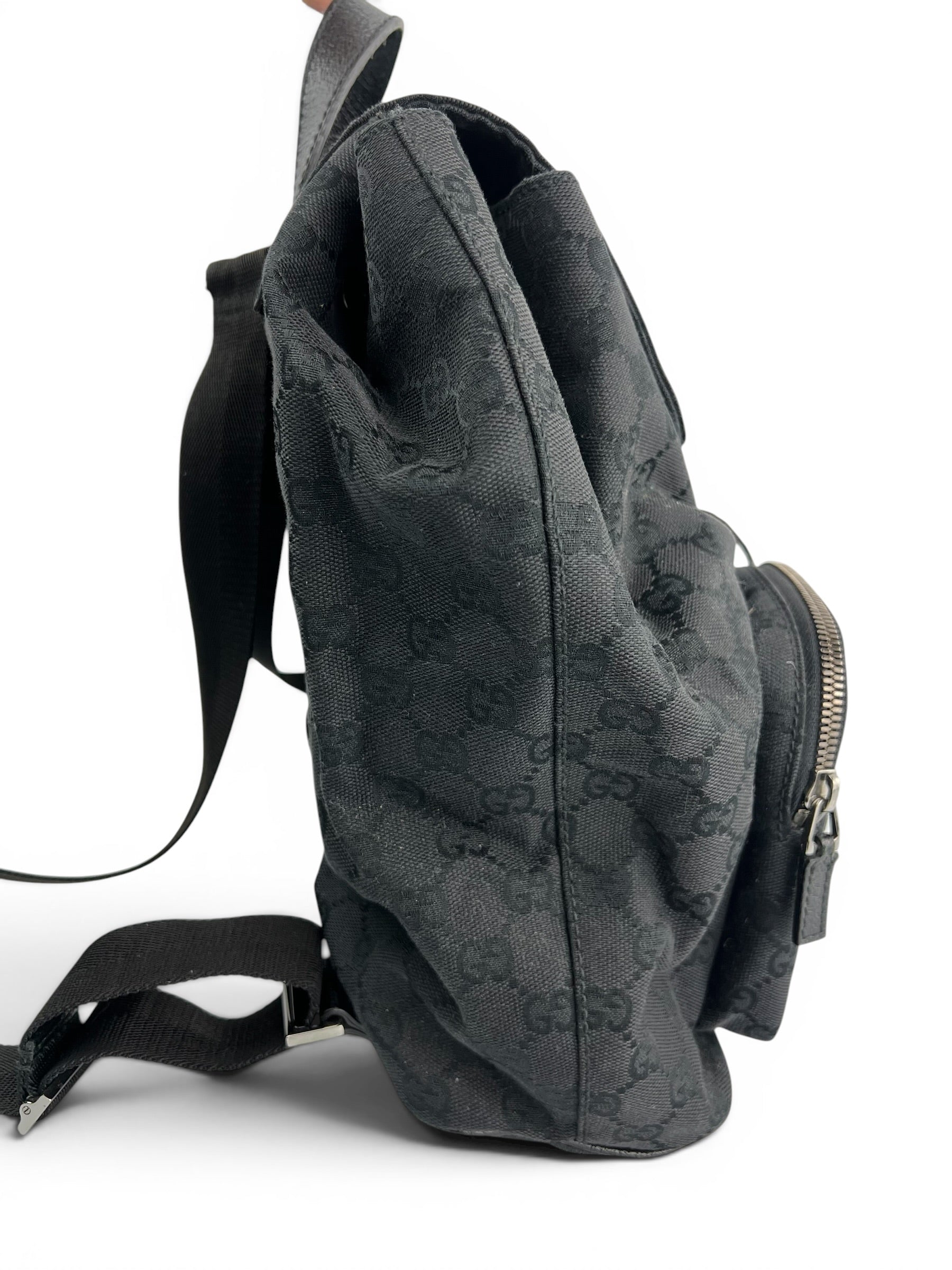 gucci-black-monogram-backpack--3