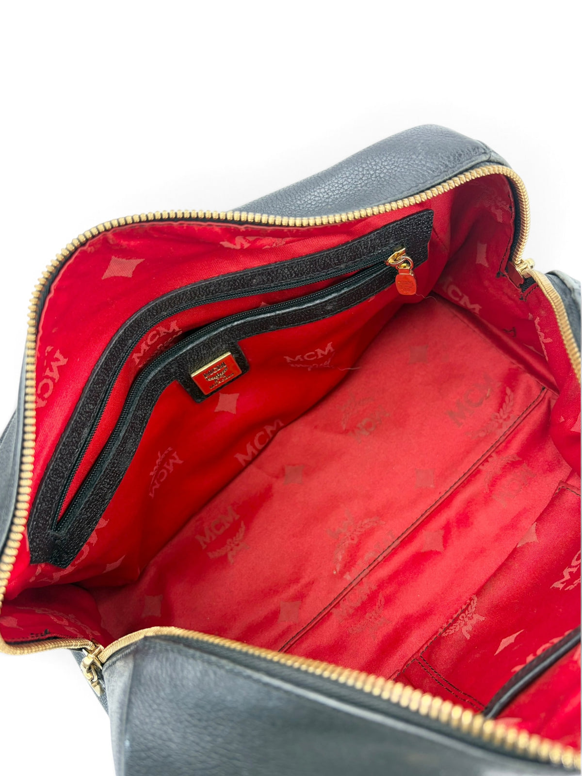 mcm-black-leather-boston-bag-8