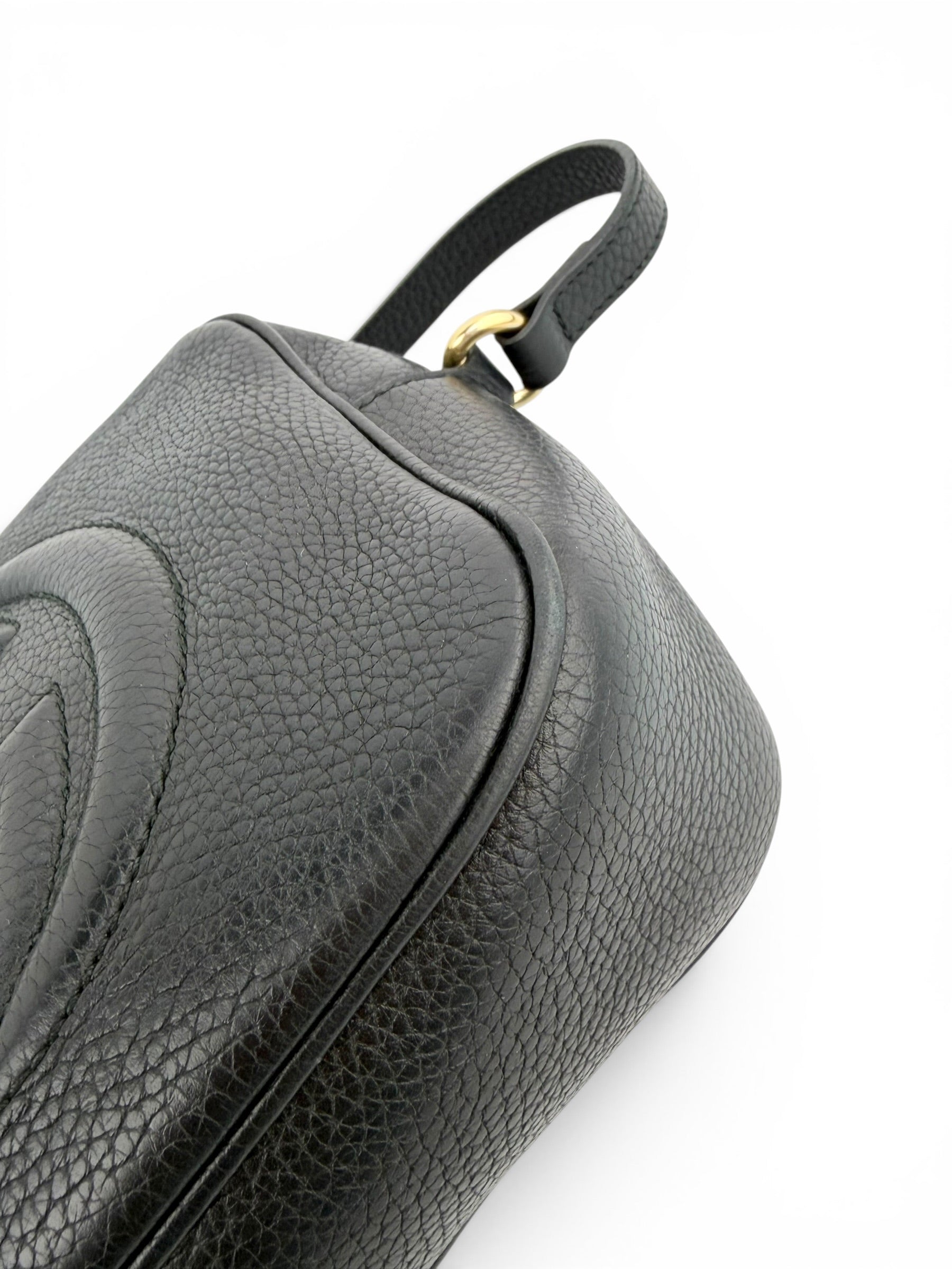 gucci-black-leather-soho-disco-crossbody-6