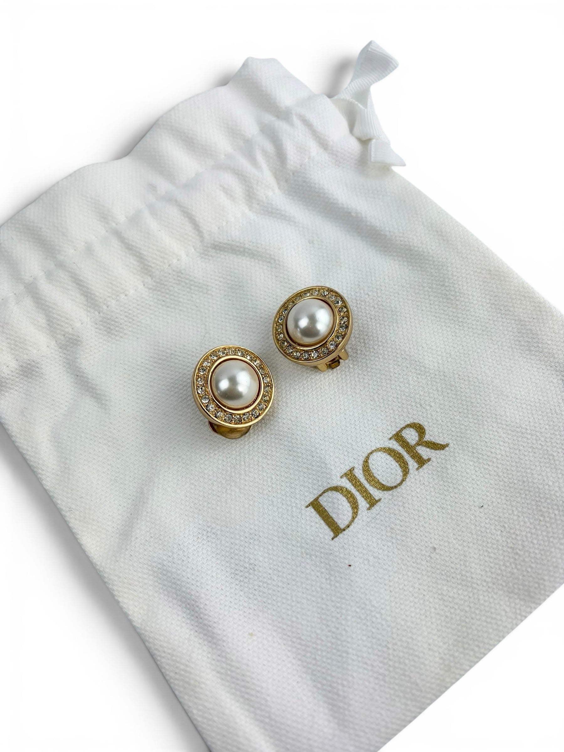 christian-dior-vintage-clip-on-earrings--1