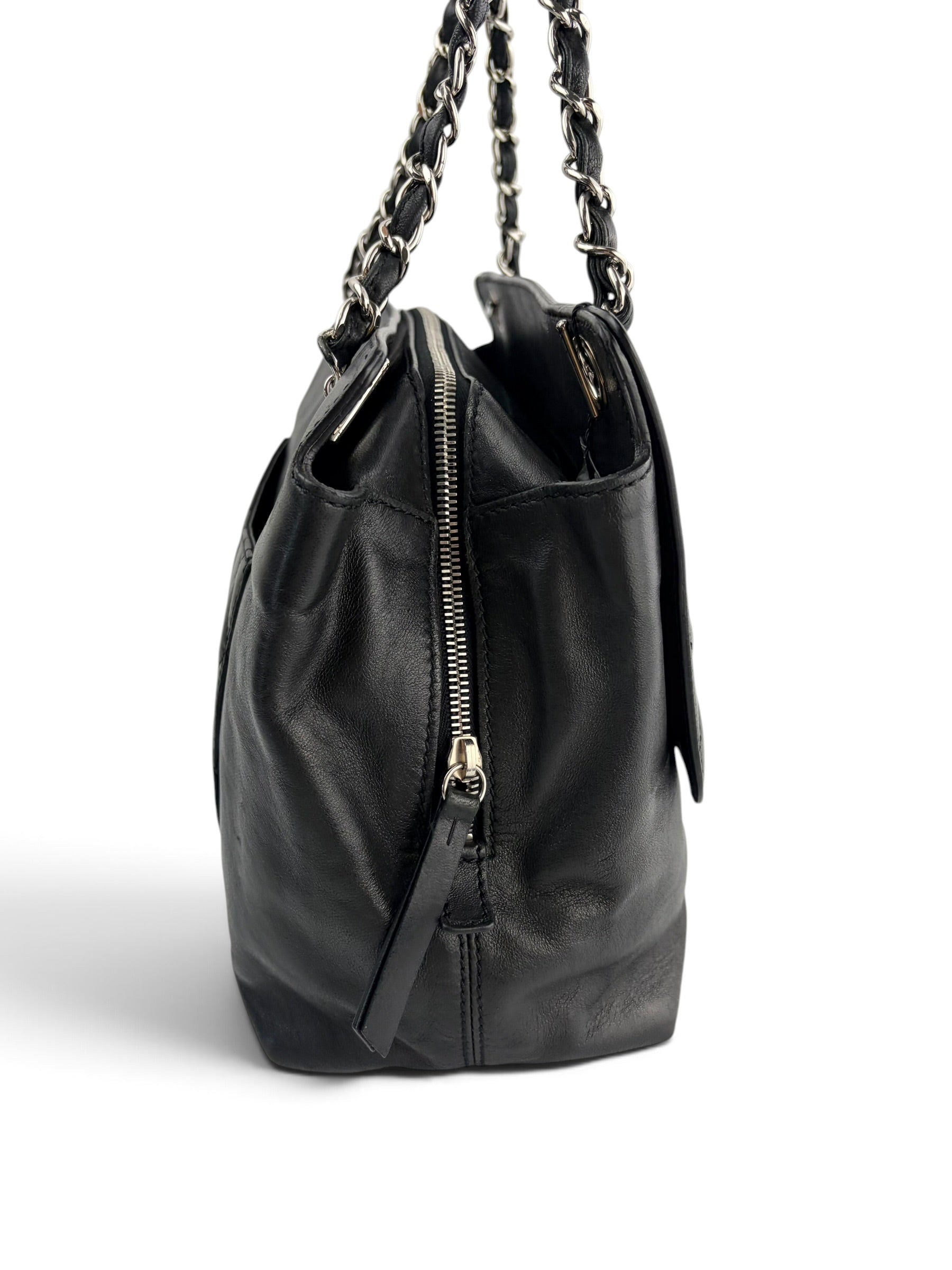 chanel-black-leather-reissue-flap-tote-1
