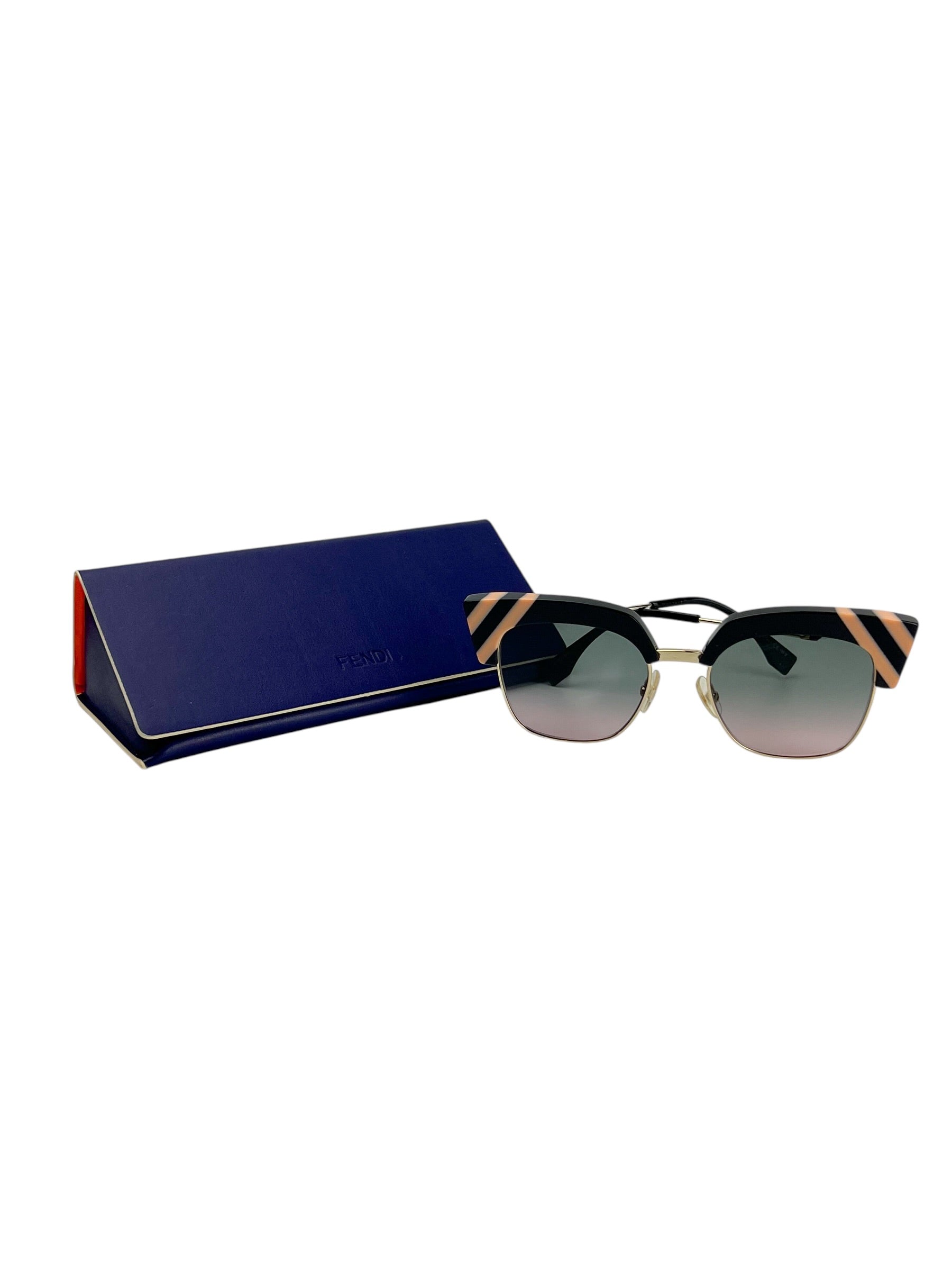 fendi-retro-wayfarer-sunglasses--5