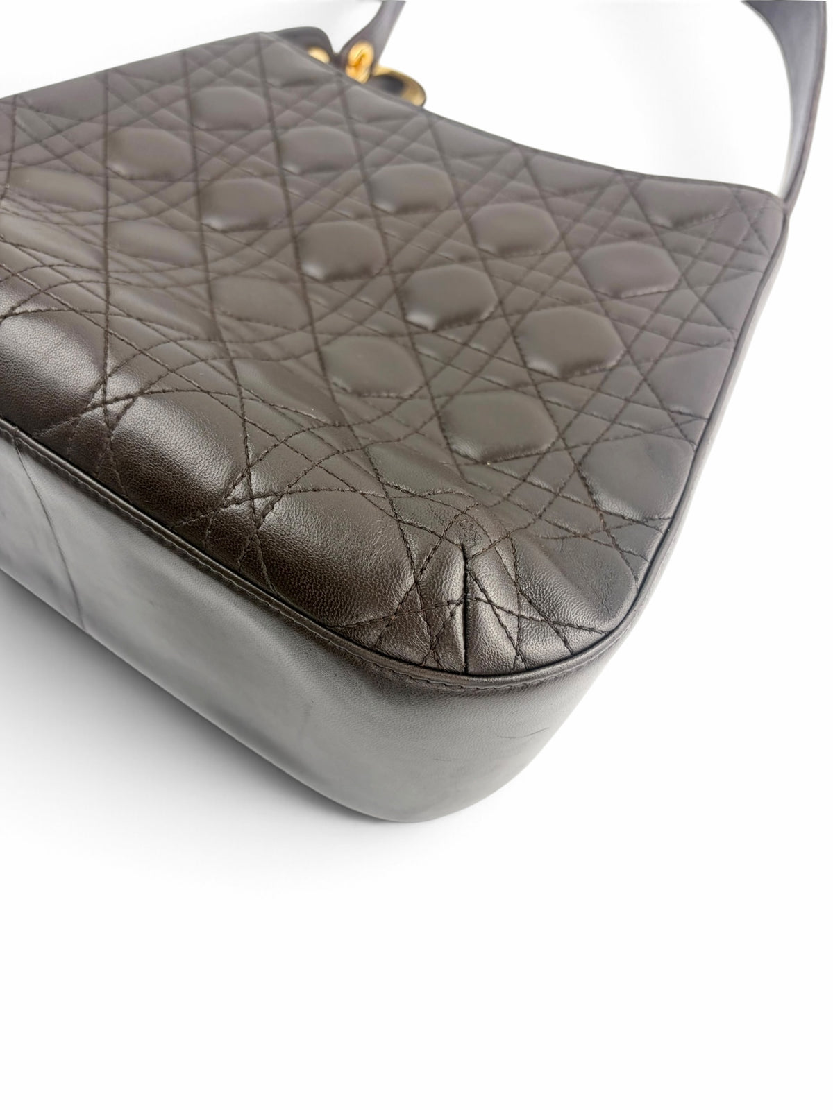 christian-dior-vintage-chocolate-brown-leather-shoulder-bag-9