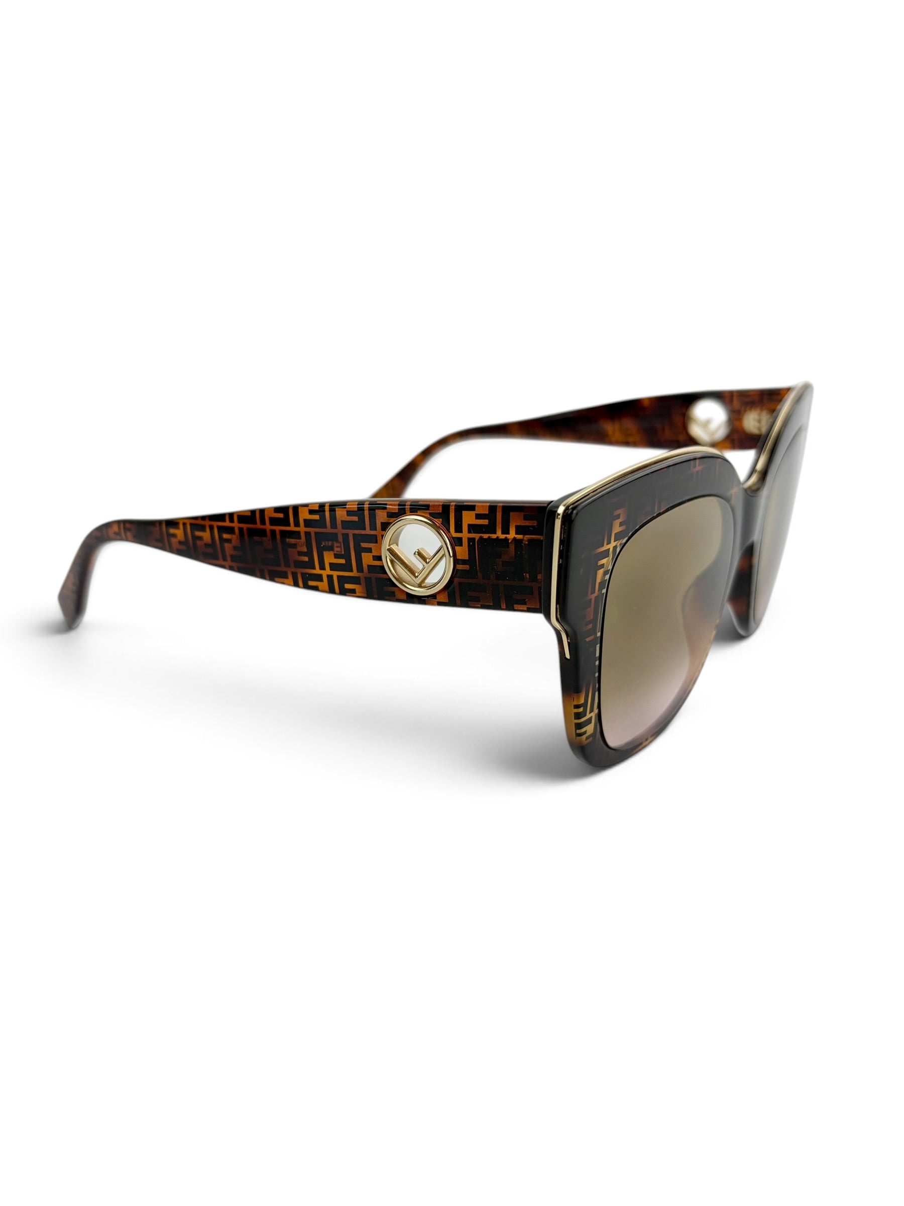 fendi-oversized-zucca-logo-sunglasses---3