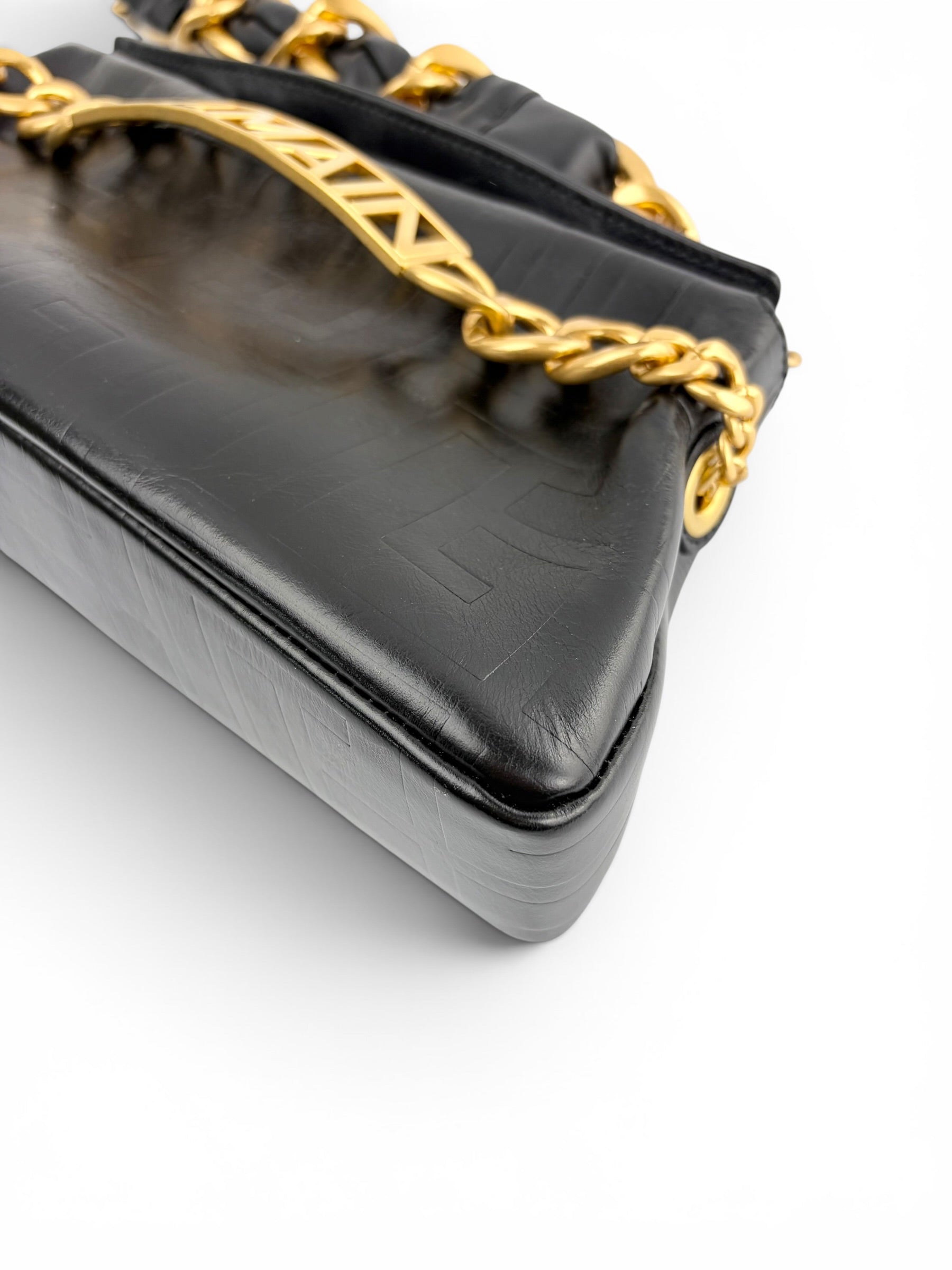 balmain-black-leather-1945-soft-pouch-w--chain-7