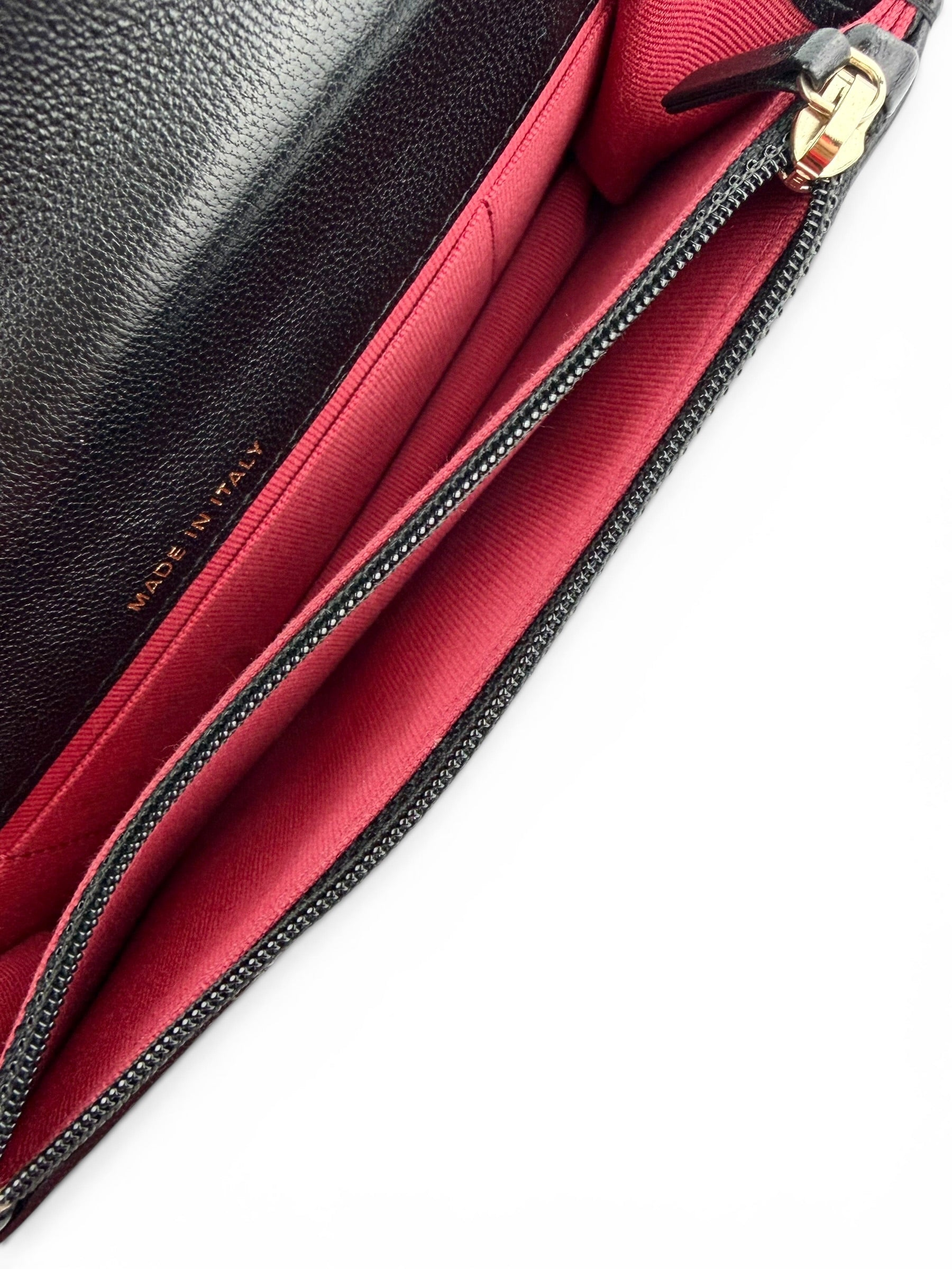chanel-19-black-lambskin-flap-chain-wallet-7