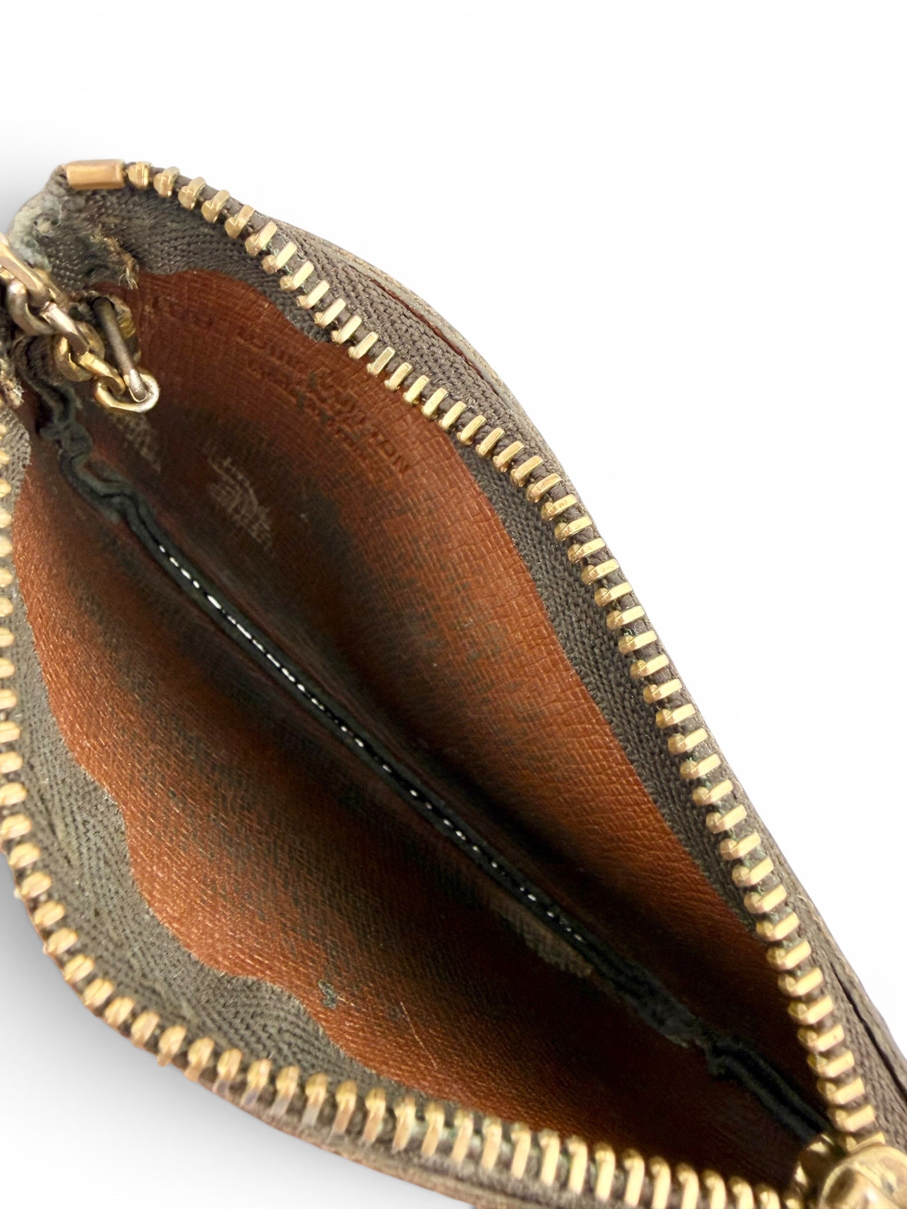louis-vuitton-vintage-monogram-zip-key-pouch-5