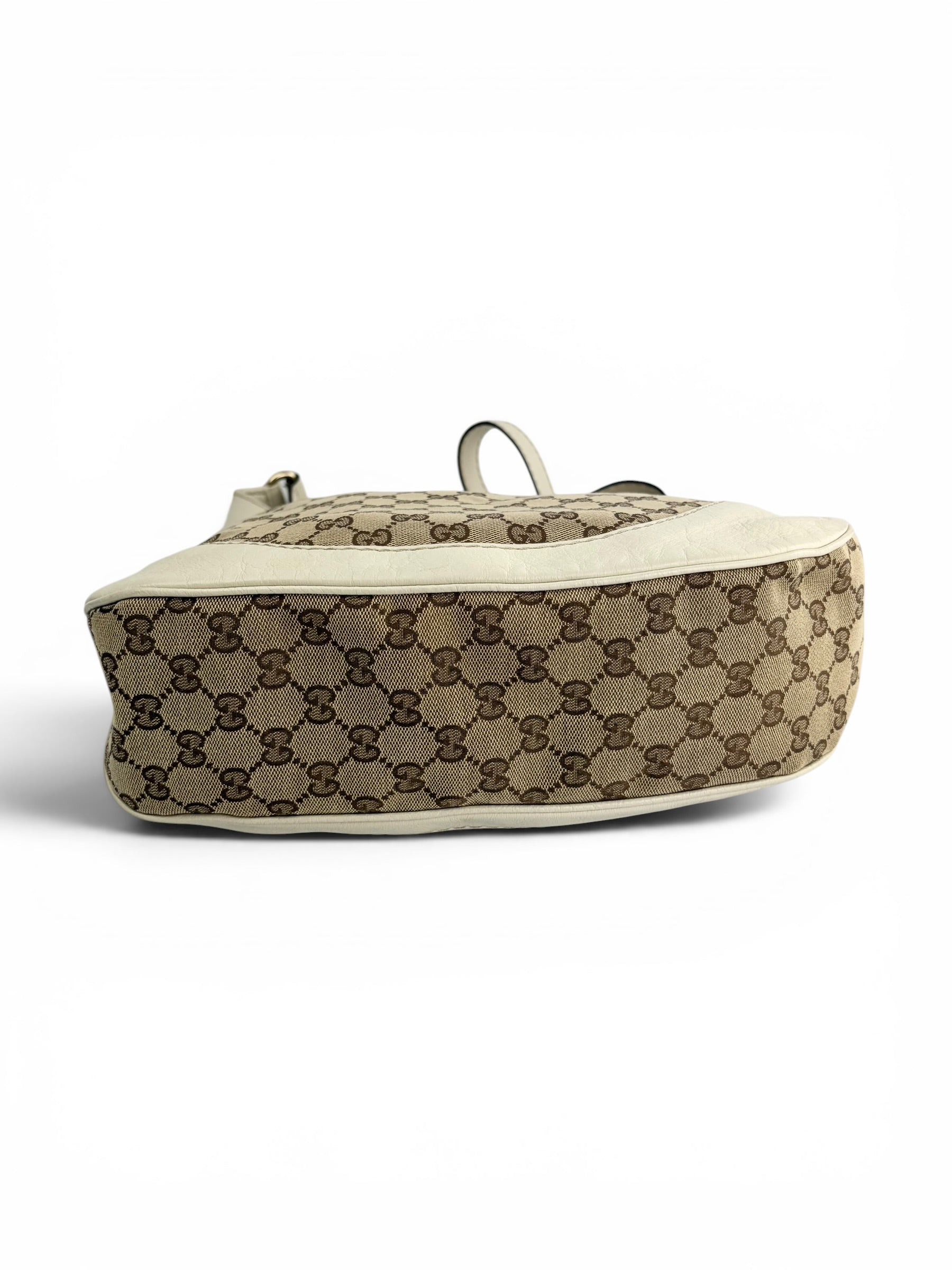 gucci-monogram-canvas-charlotte-hobo-bag--7