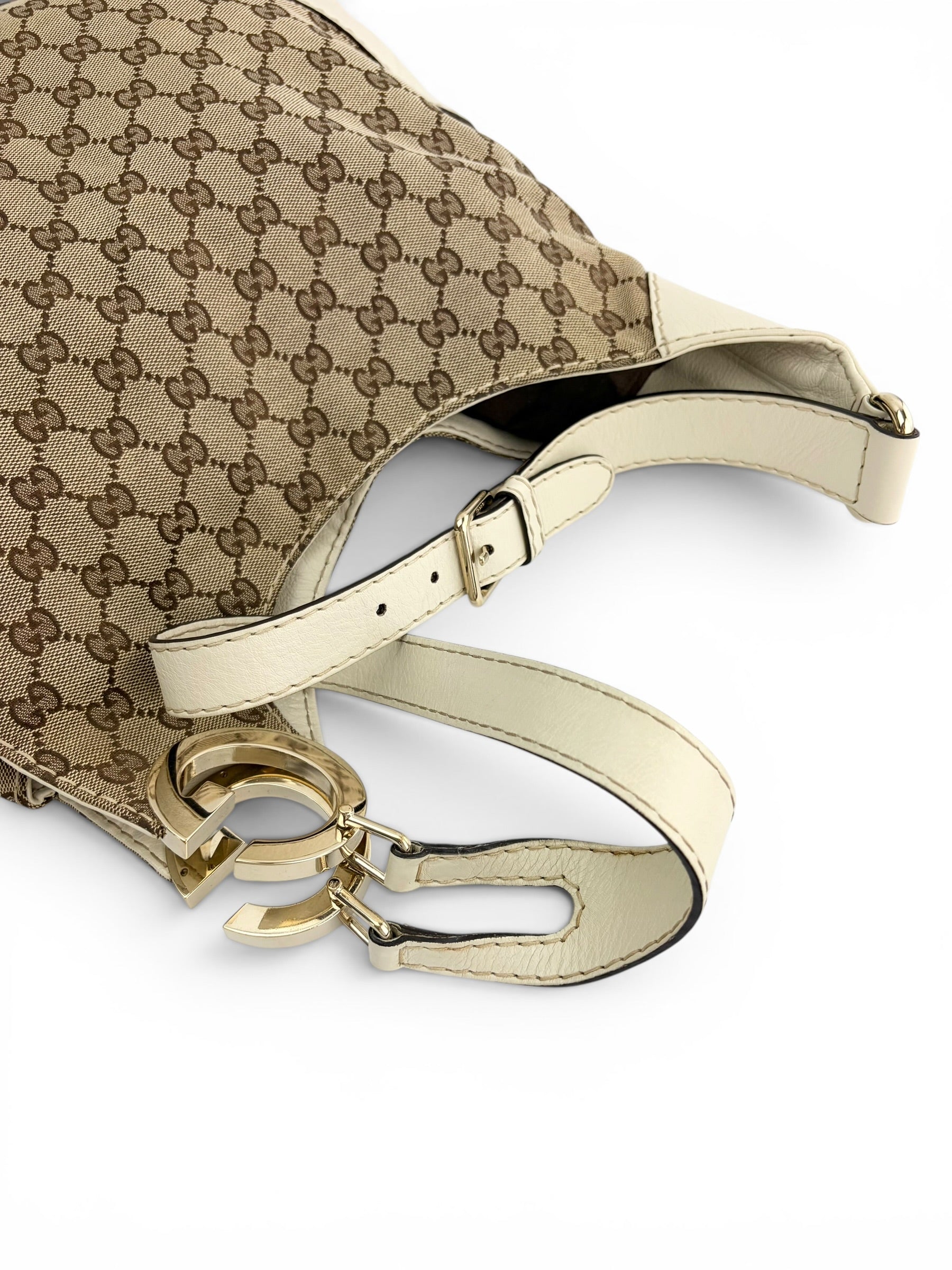 gucci-monogram-canvas-charlotte-hobo-bag--5