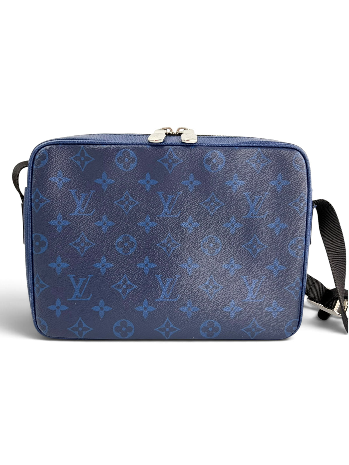 louis-vuitton-blue-monogram-taigarama-crossbody-2