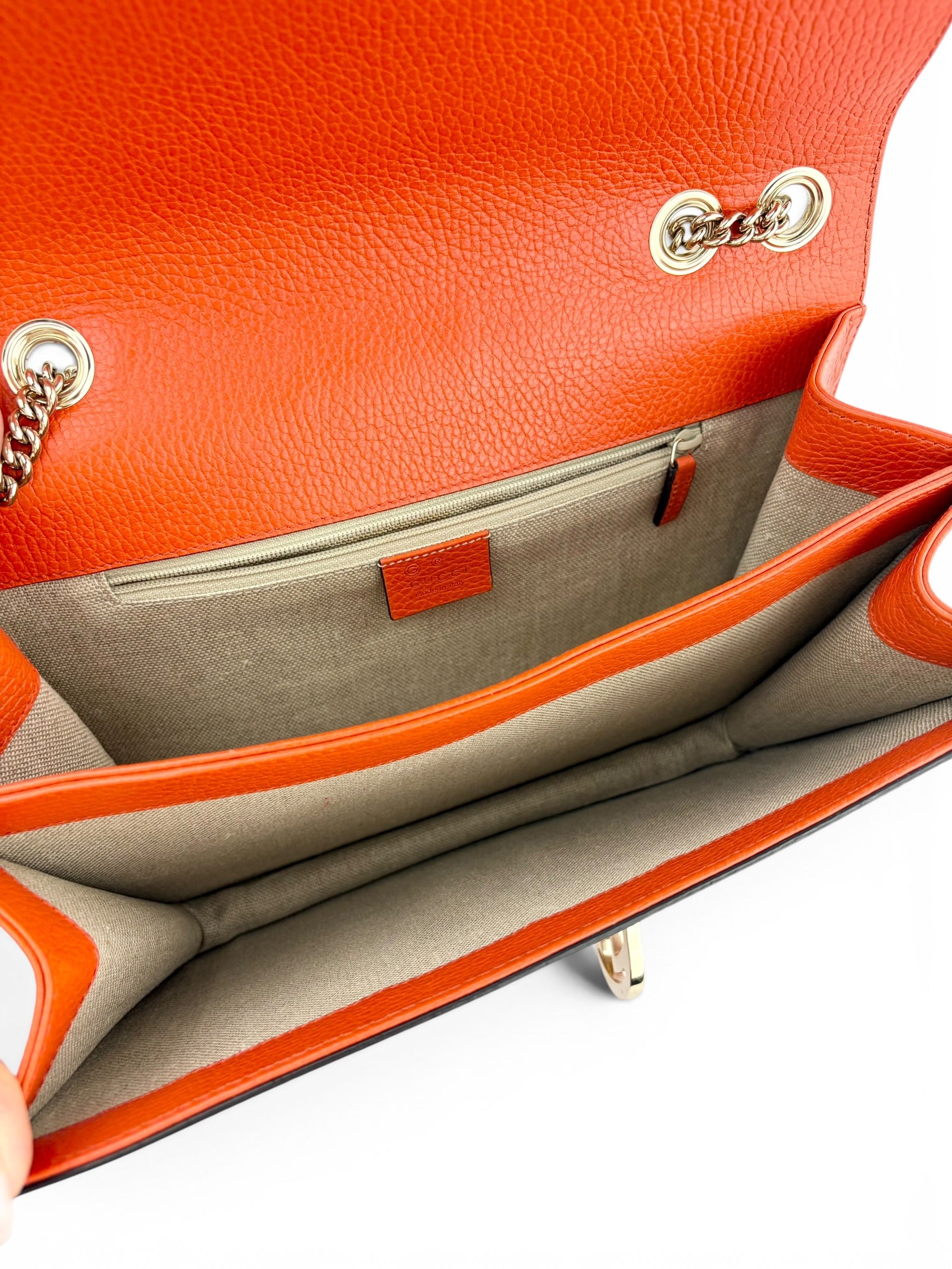 gucci-orange-leather-interlocking-g-shoulder-bag-9