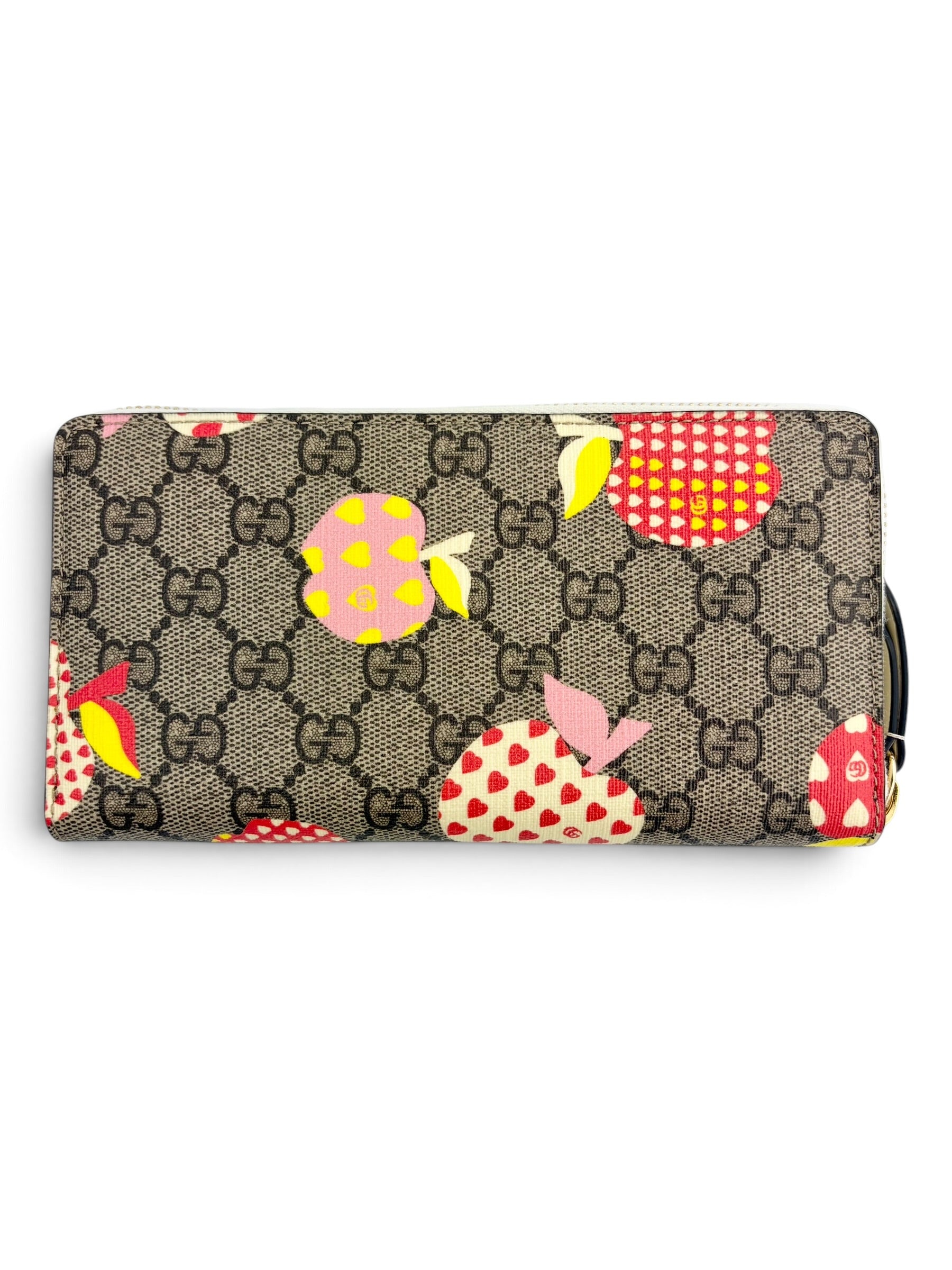 gucci-supreme-canvas-les-pommes-zippy-wallet-0