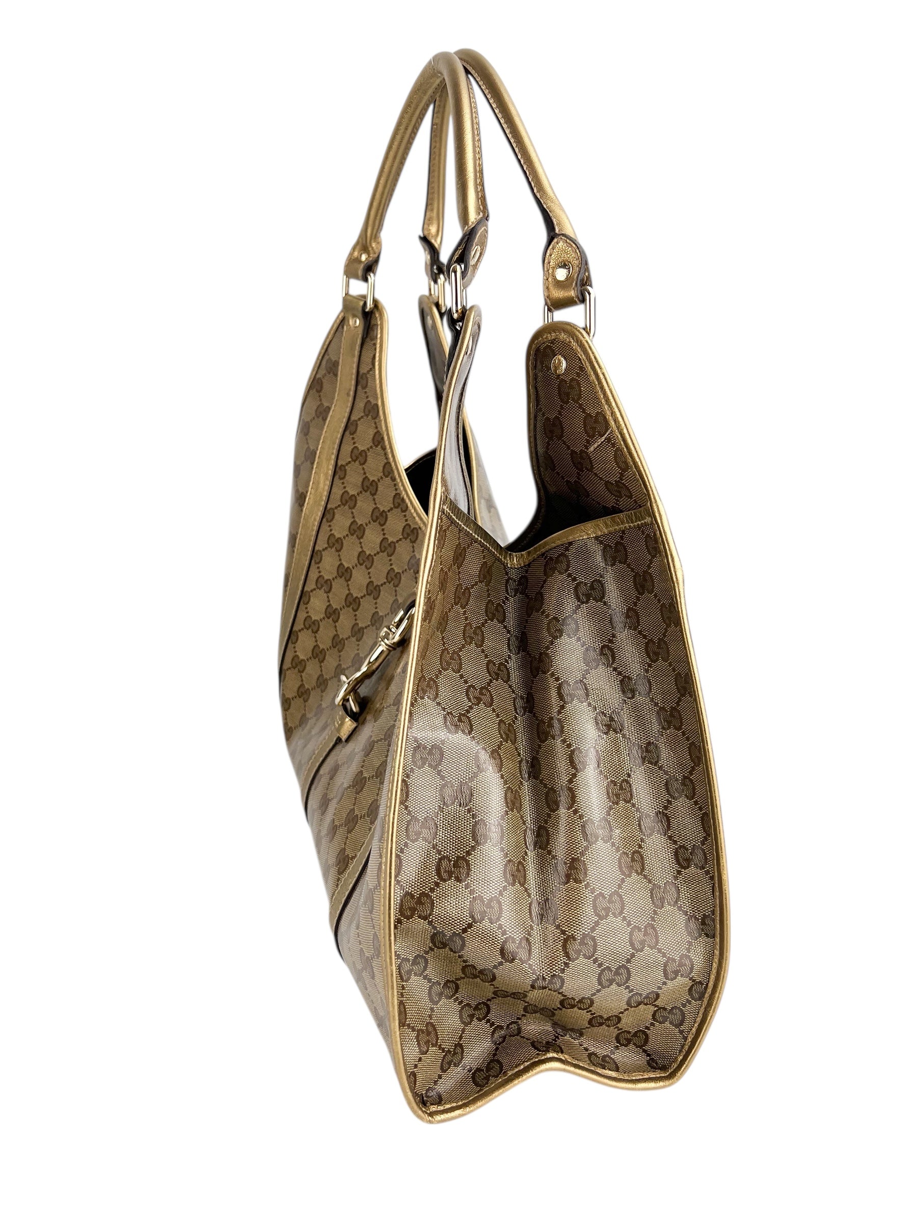 gucci-gg-supreme-joy-bardot-xl-tote-1