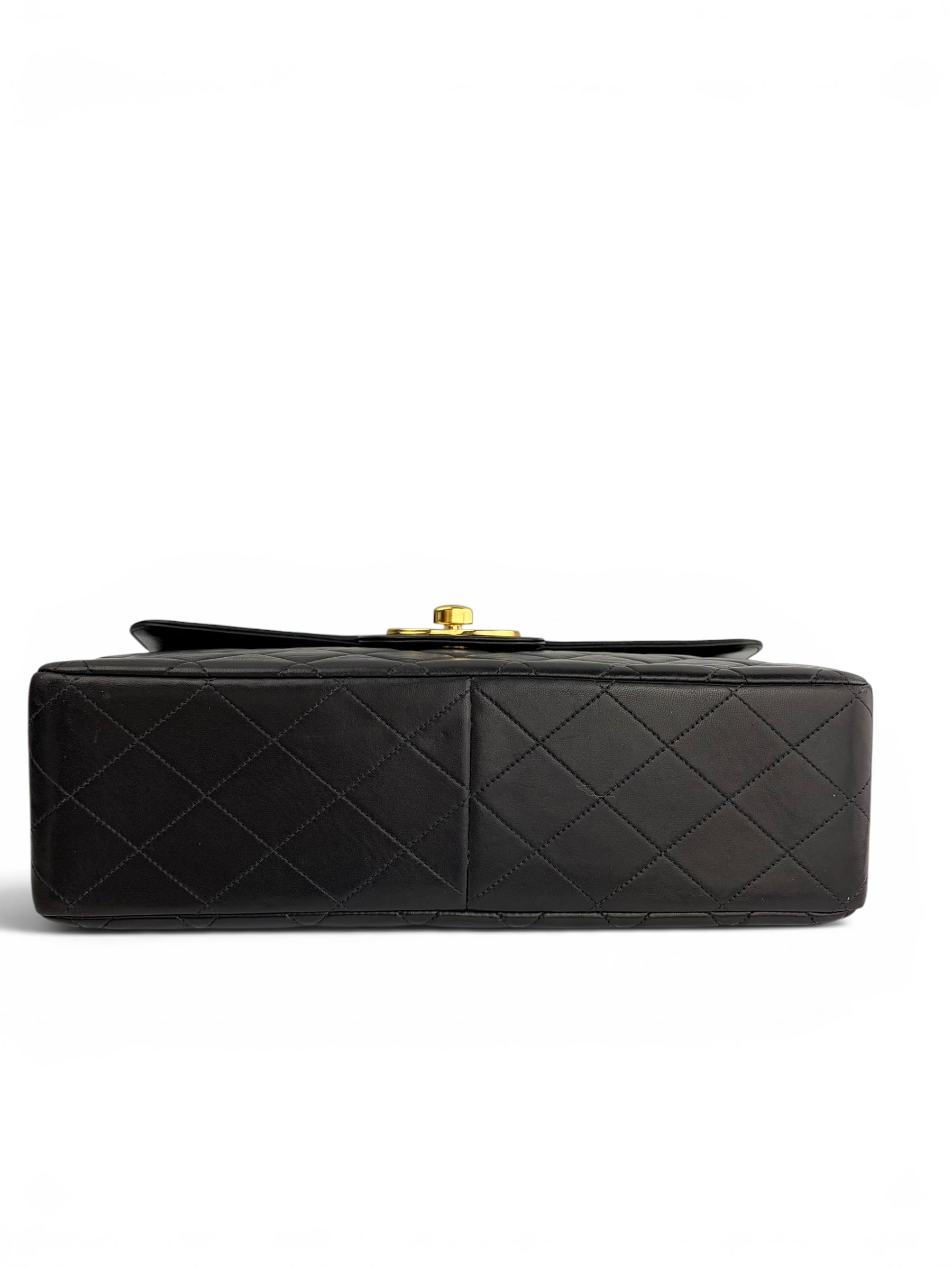 chanel-vintage-black-lambskin-maxi-6