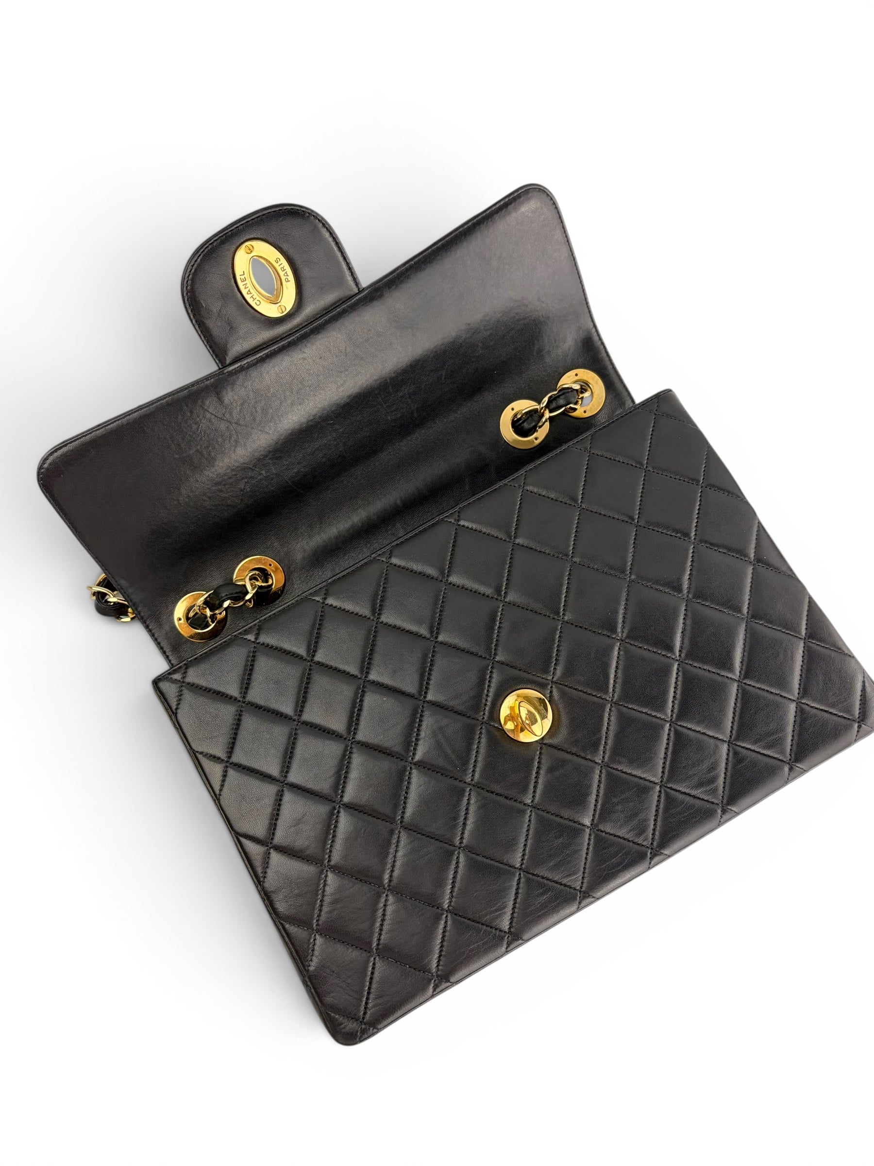 chanel-vintage-black-lambskin-maxi-10