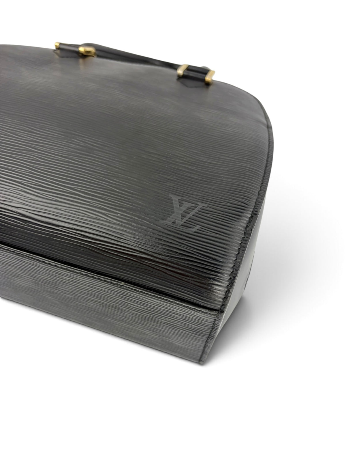 louis-vuitton-vintage-black-epi-pont-neuf--7