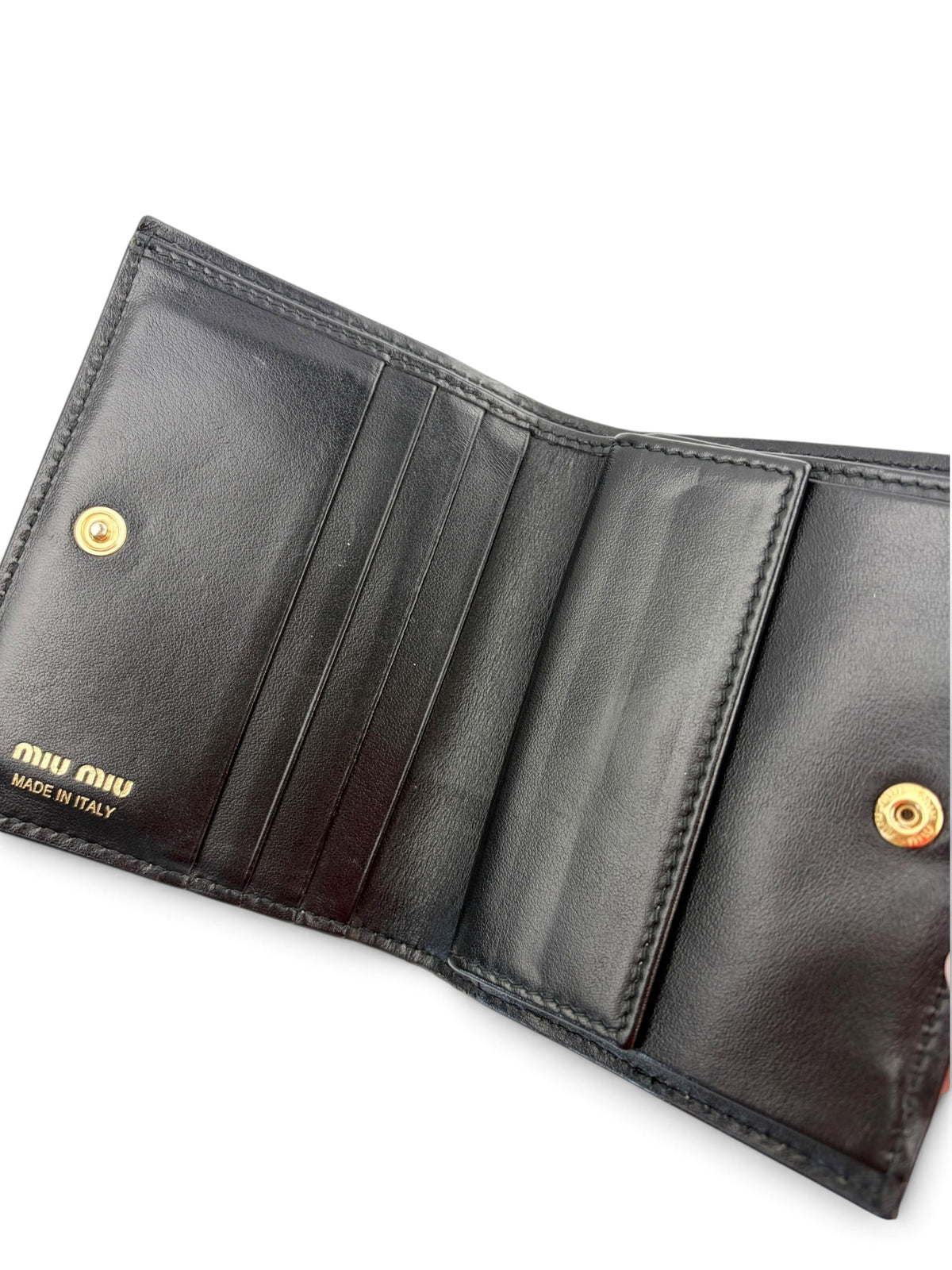 miu-miu-black-croc-embossed-snap-compact-wallet--5