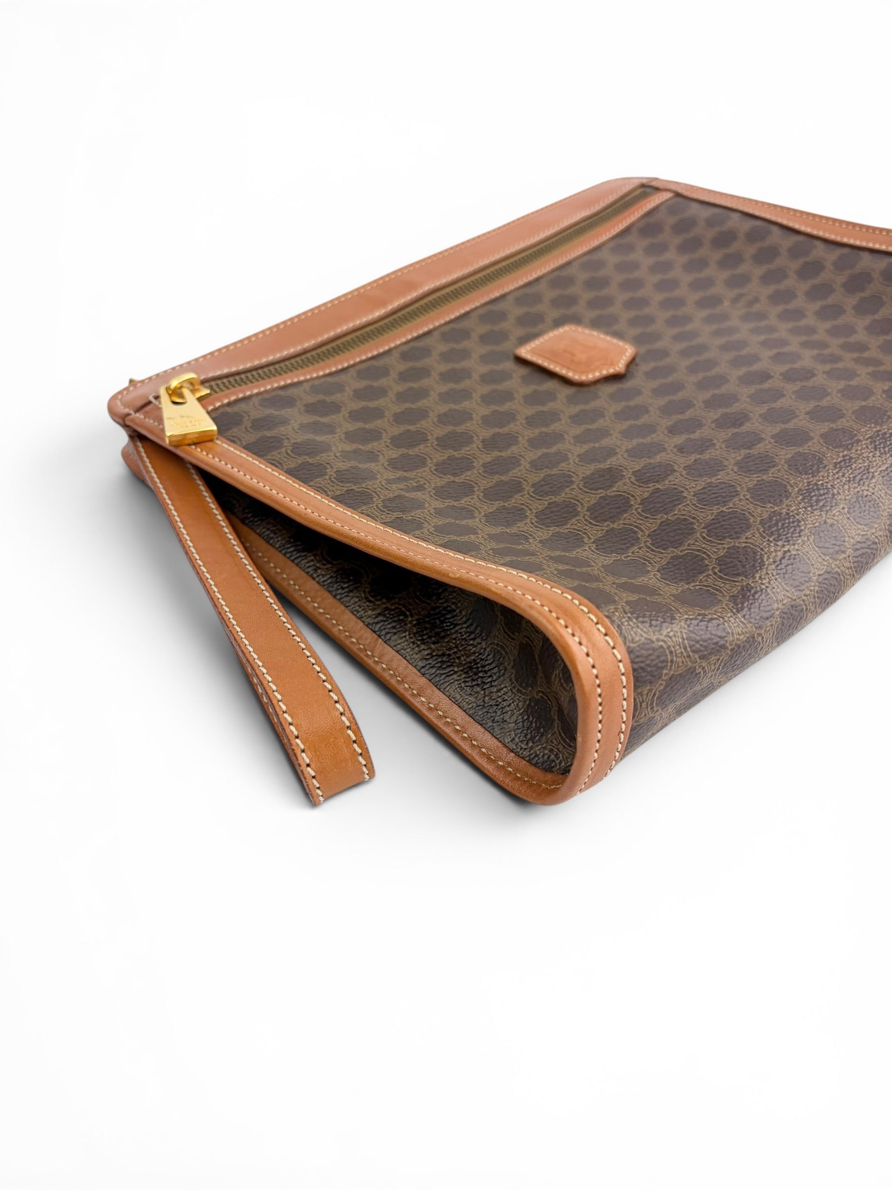 celine-vintage-macadam-clutch-1