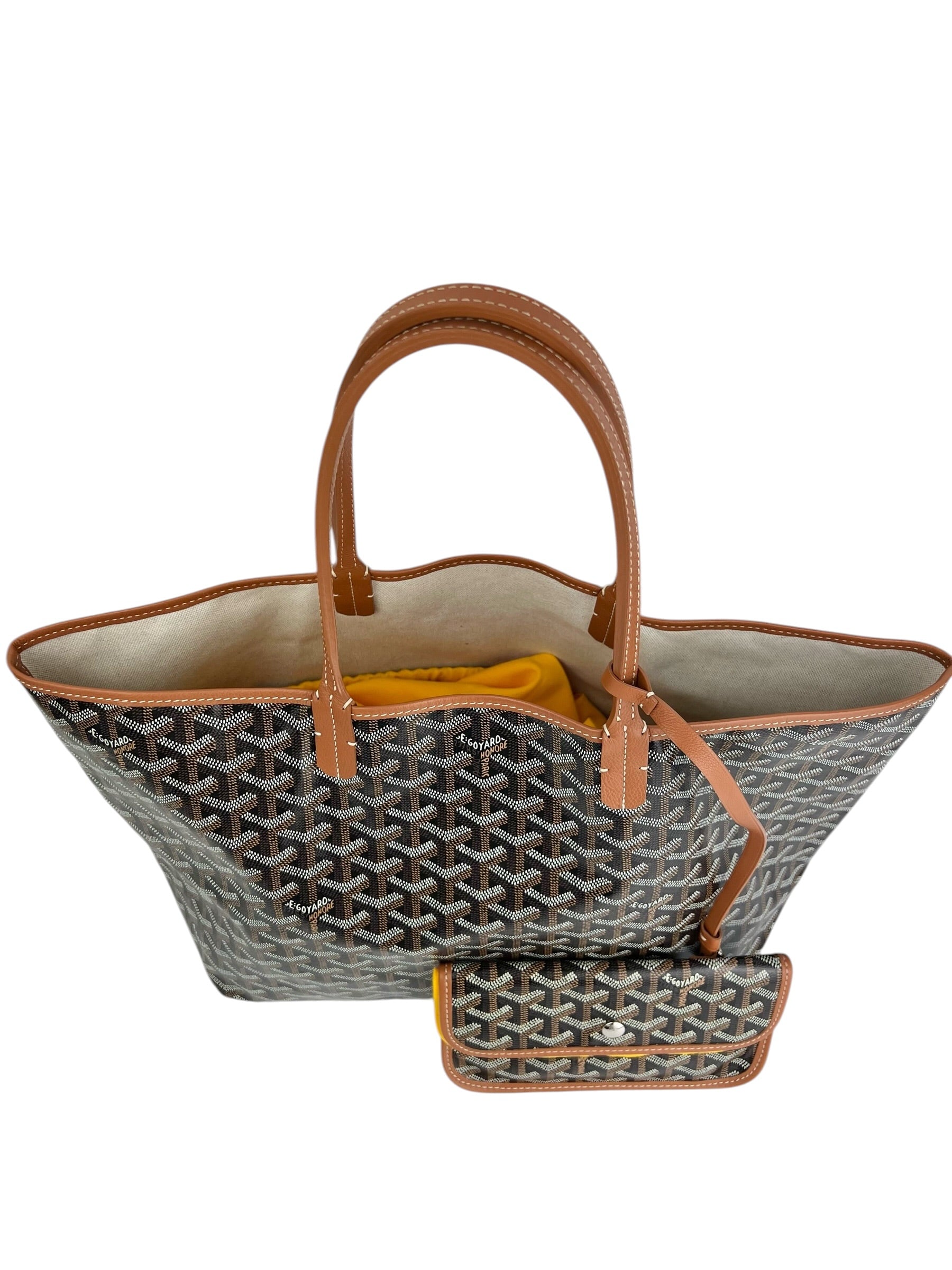 goyard-black-saint-louis-tote-pm-w--pouch-4