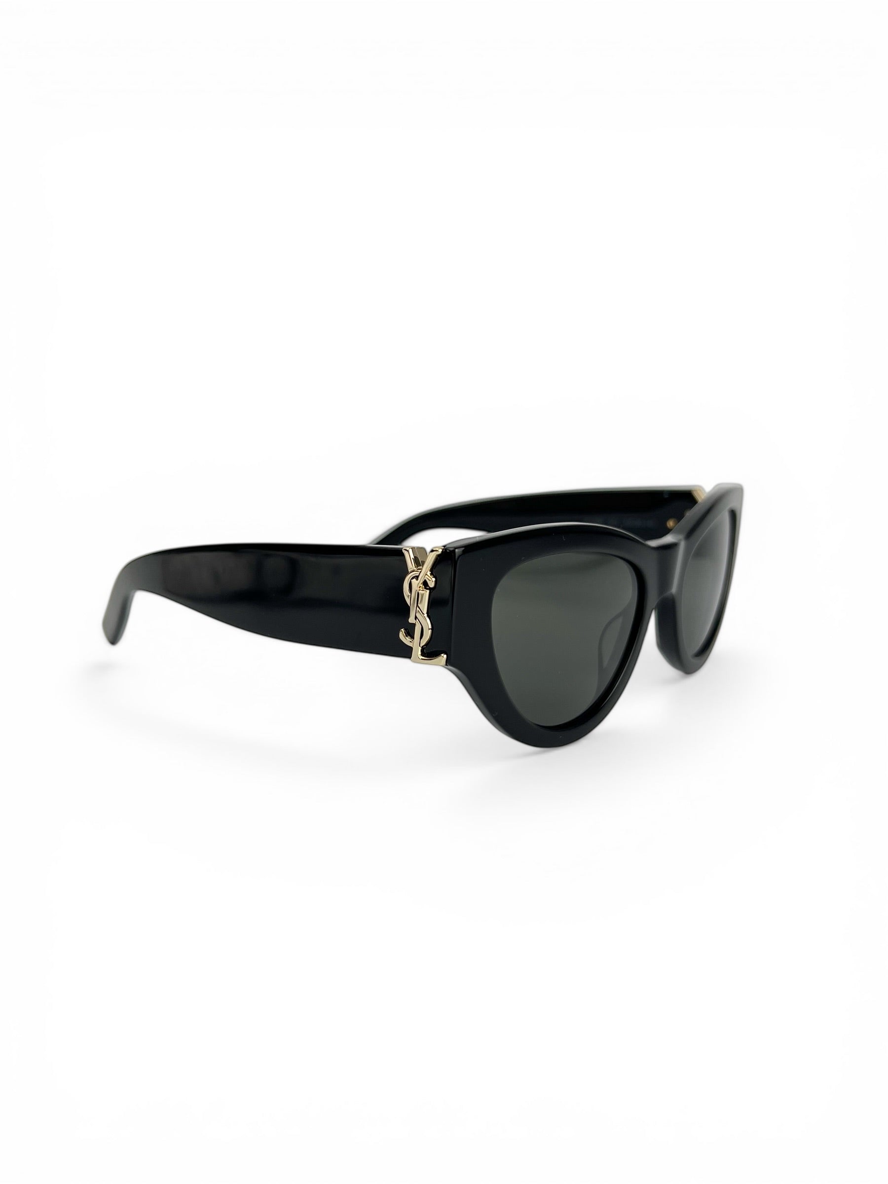 saint-laurent-ysl-logo-black-sunglasses-w--soft-case-1