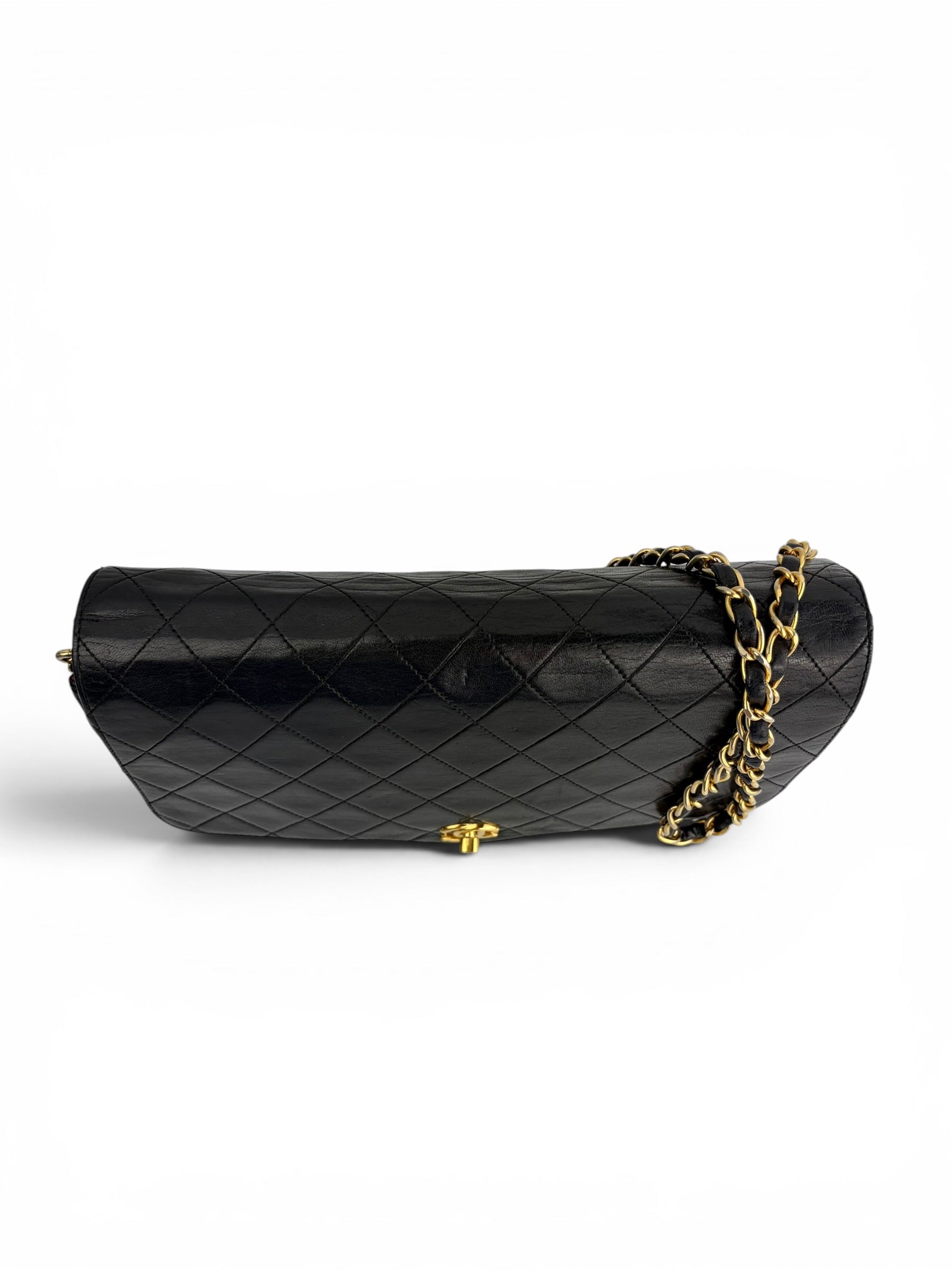 chanel-vintage-black-lambskin-flap-4