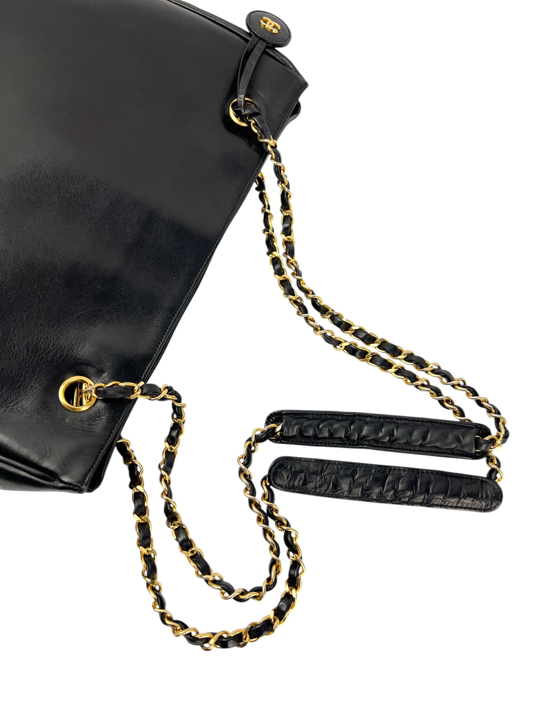 chanel-black-lambskin-24k-vintage-shopping-tote-8