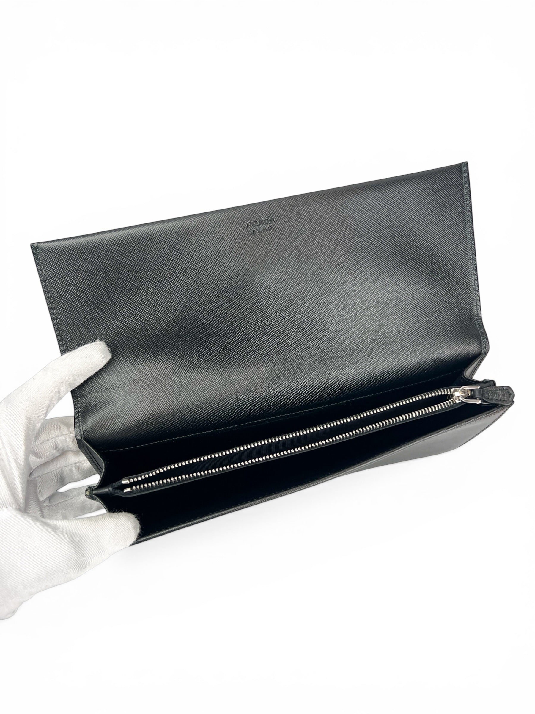 prada-black-saffiano-clutch-6
