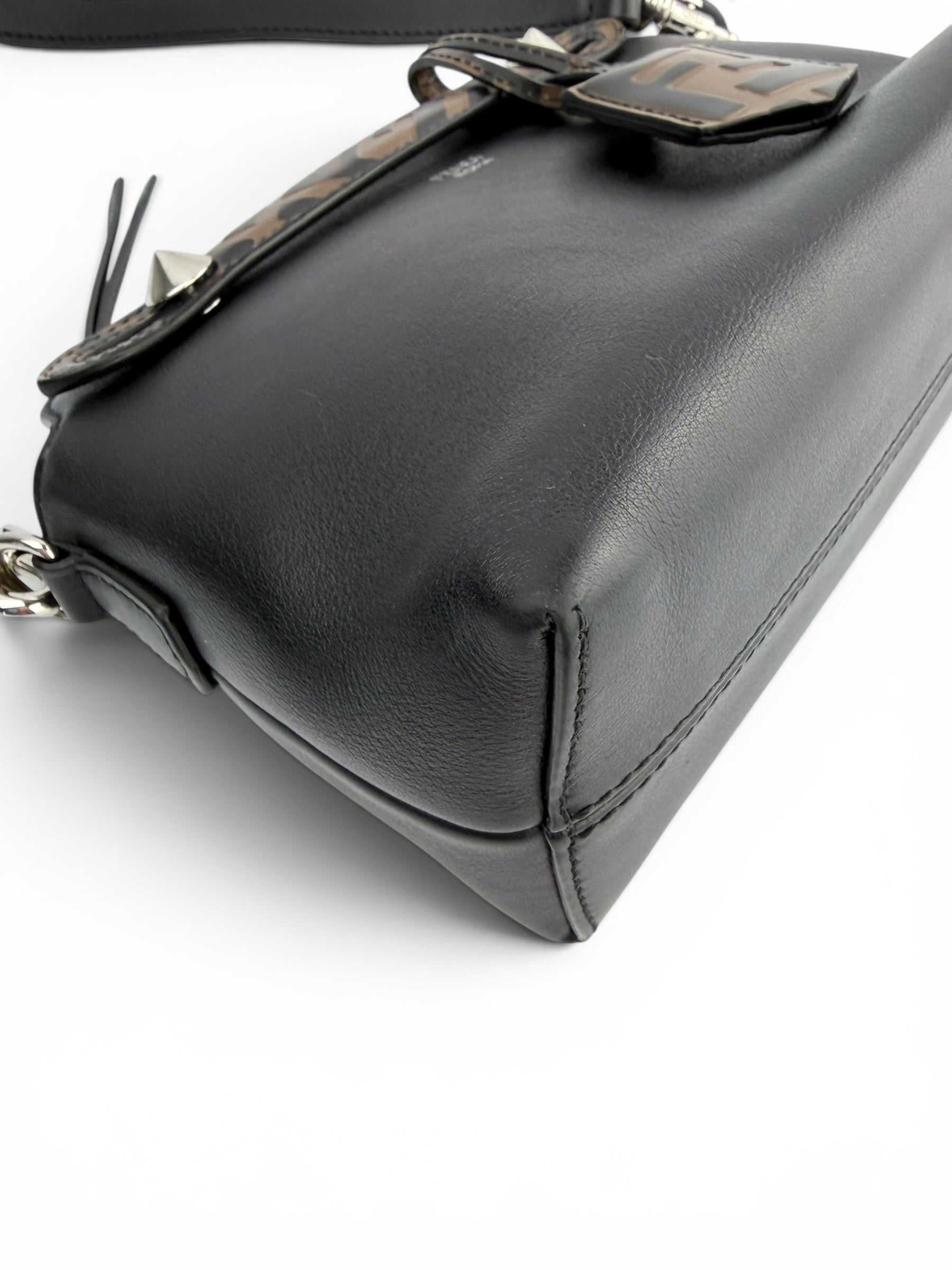 fendi-black-leather-zucca-mini-by-the-way--8