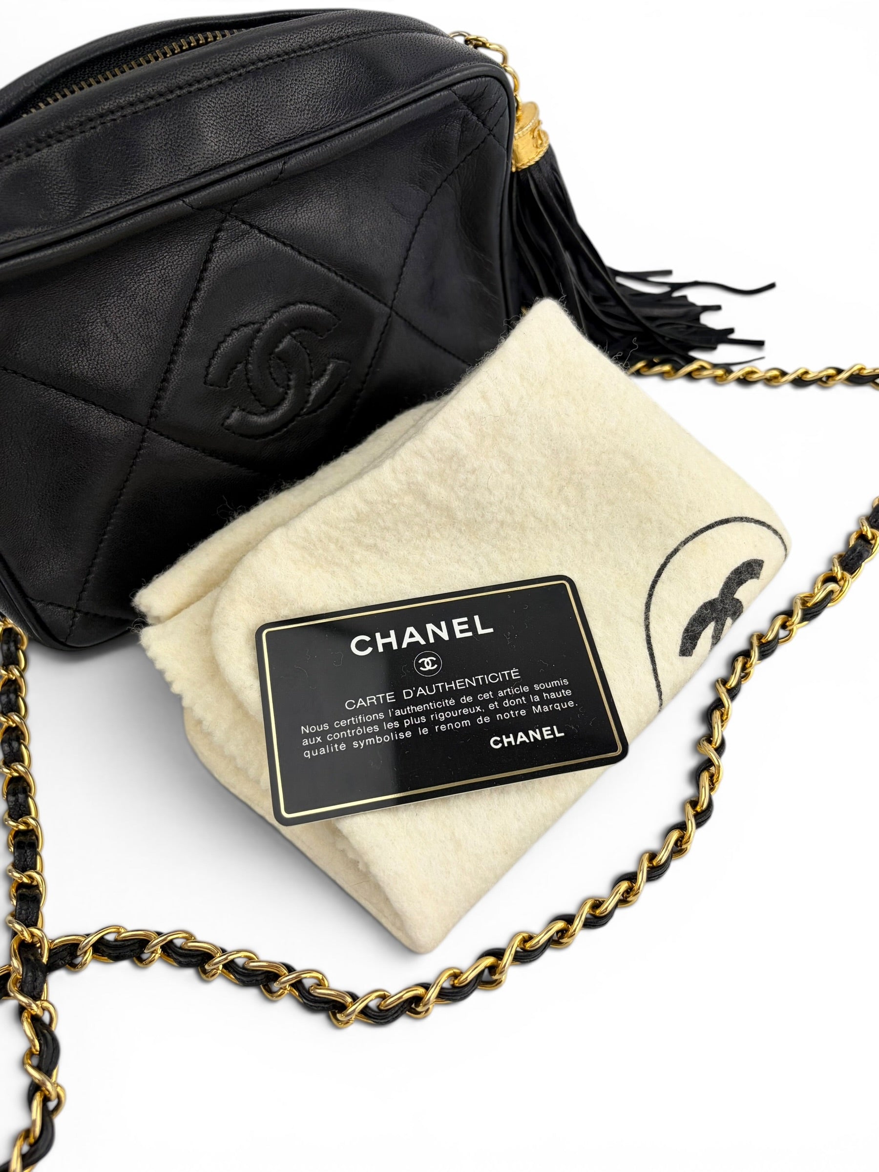 chanel-black-lambskin-vintage-cc-camera-bag--1