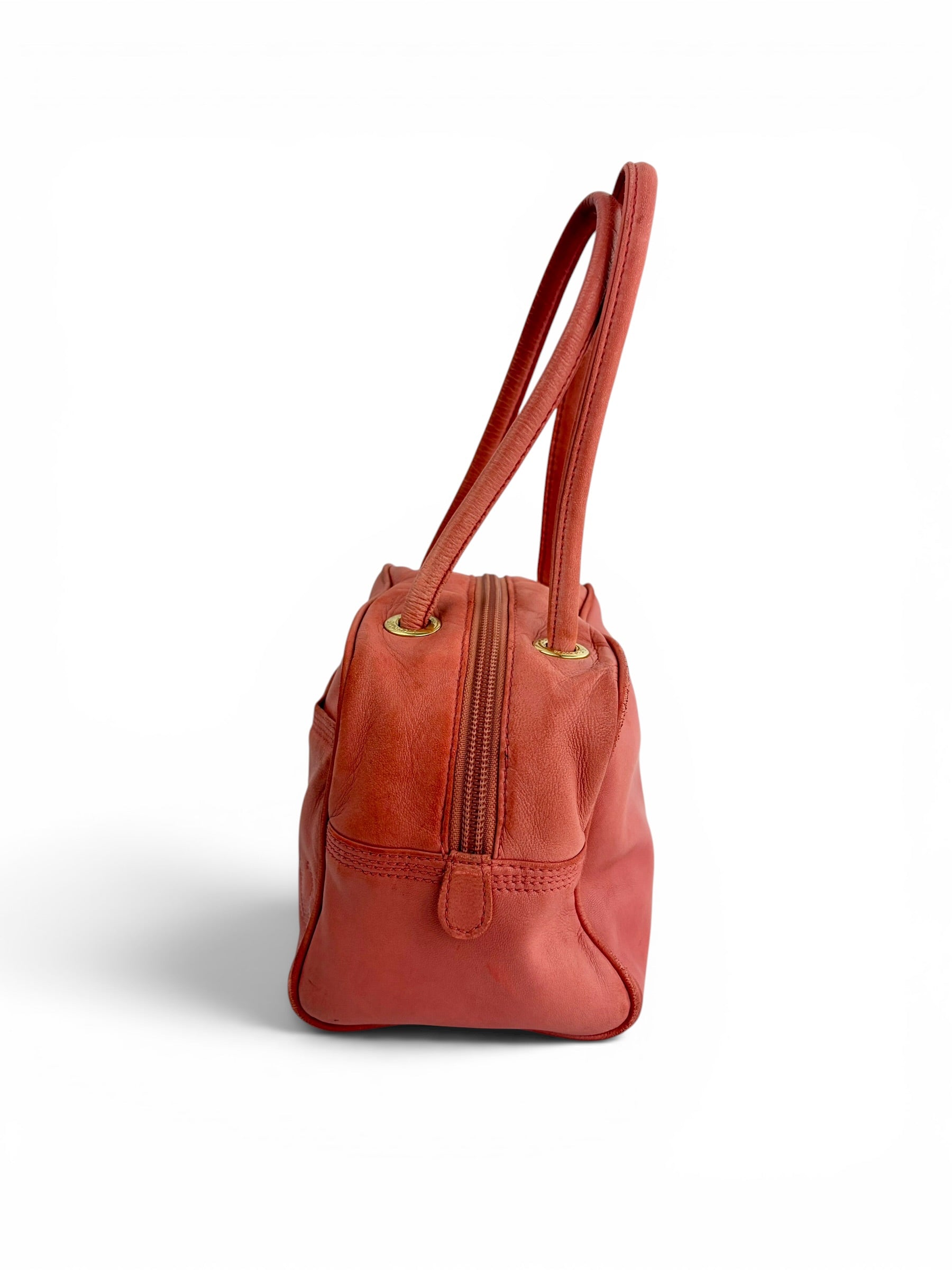 loewe-pink-leather-anagram-small-handle-bag-2