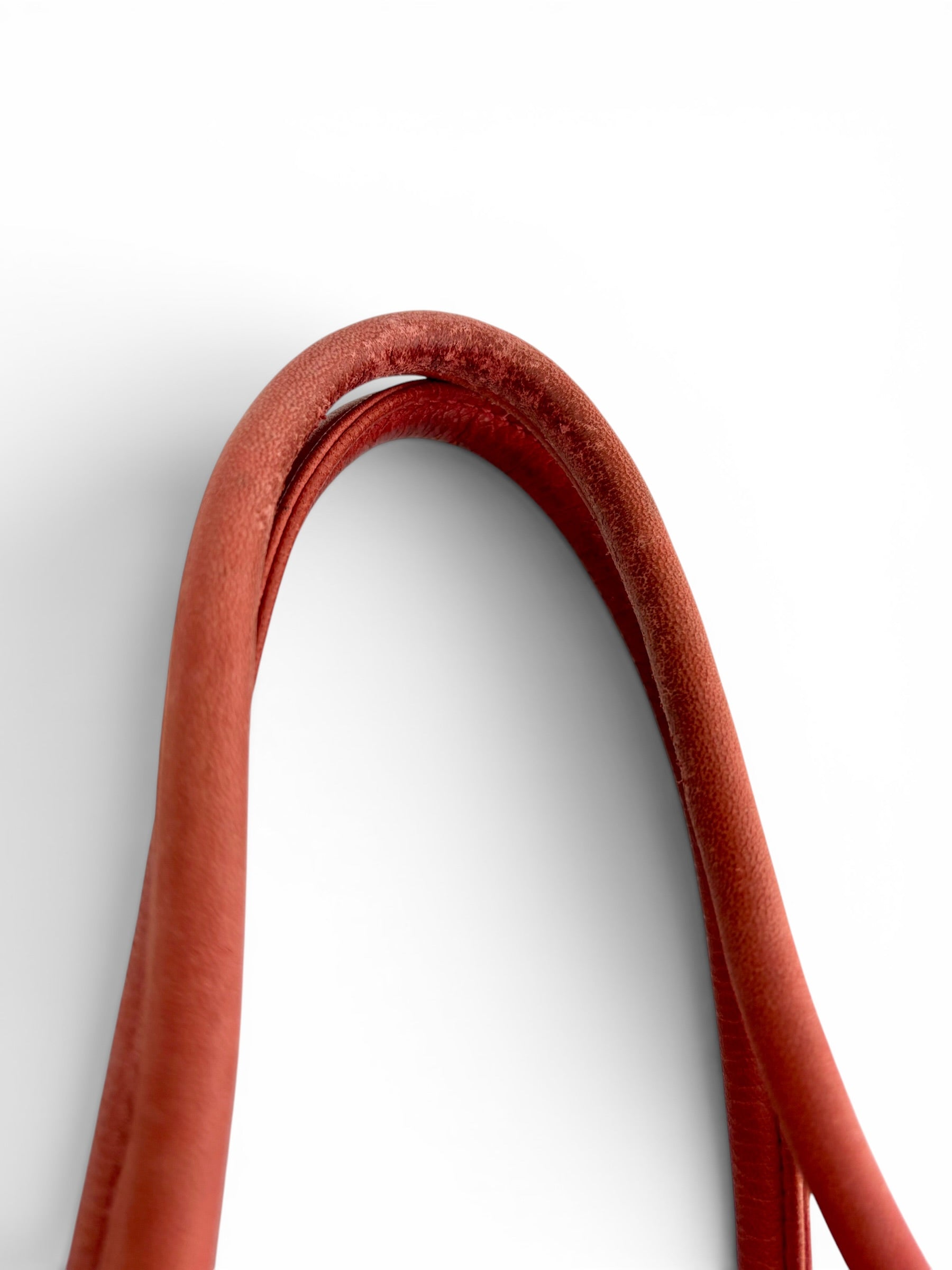 loewe-pink-leather-anagram-small-handle-bag-12