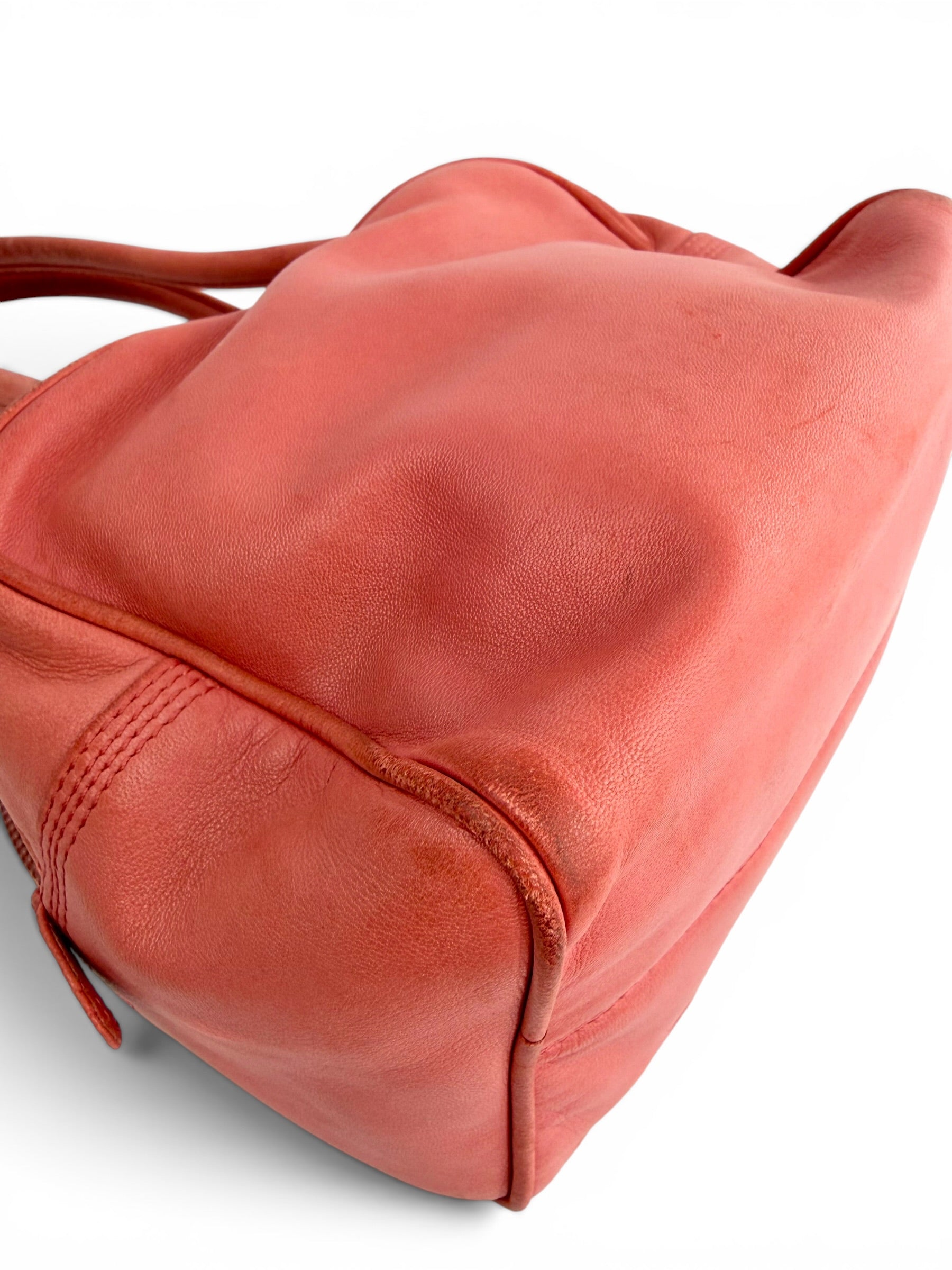 loewe-pink-leather-anagram-small-handle-bag-11