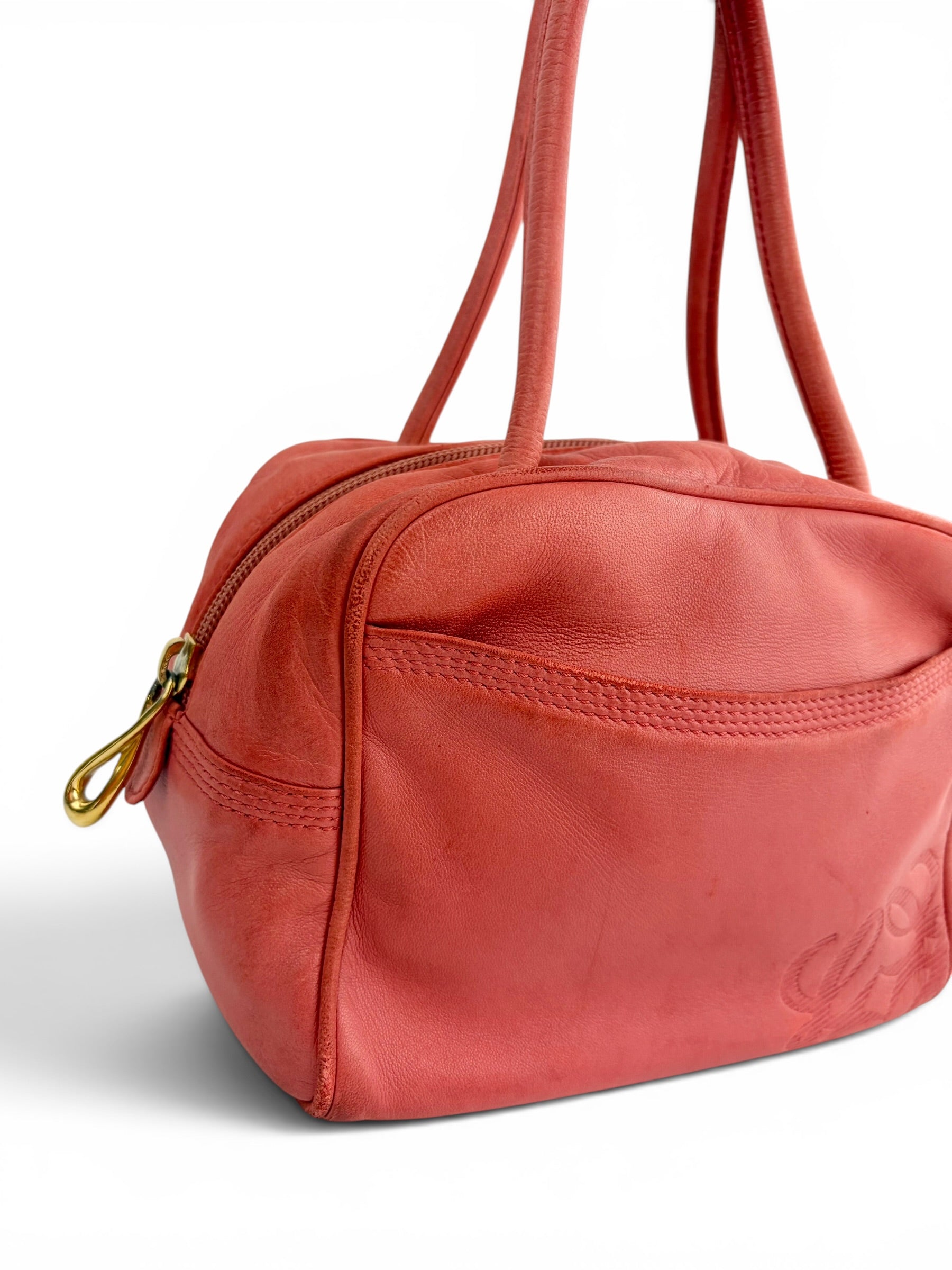 loewe-pink-leather-anagram-small-handle-bag-5